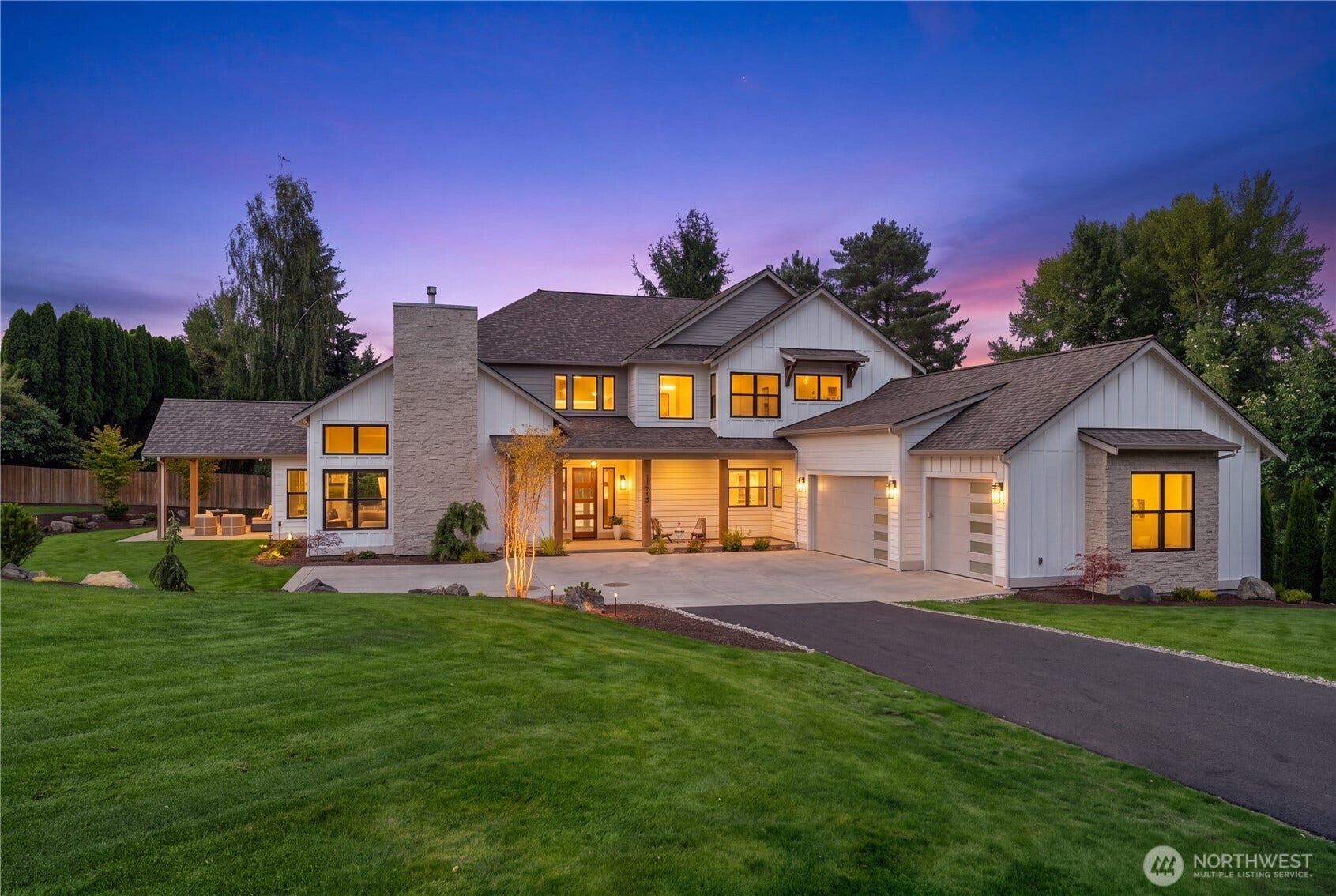 17218 & 17220 NE Woodinville Duvall Road, Woodinville, WA 98072 17218 & 17220 NE Woodinville Duvall Road, Woodinville, WA 98072