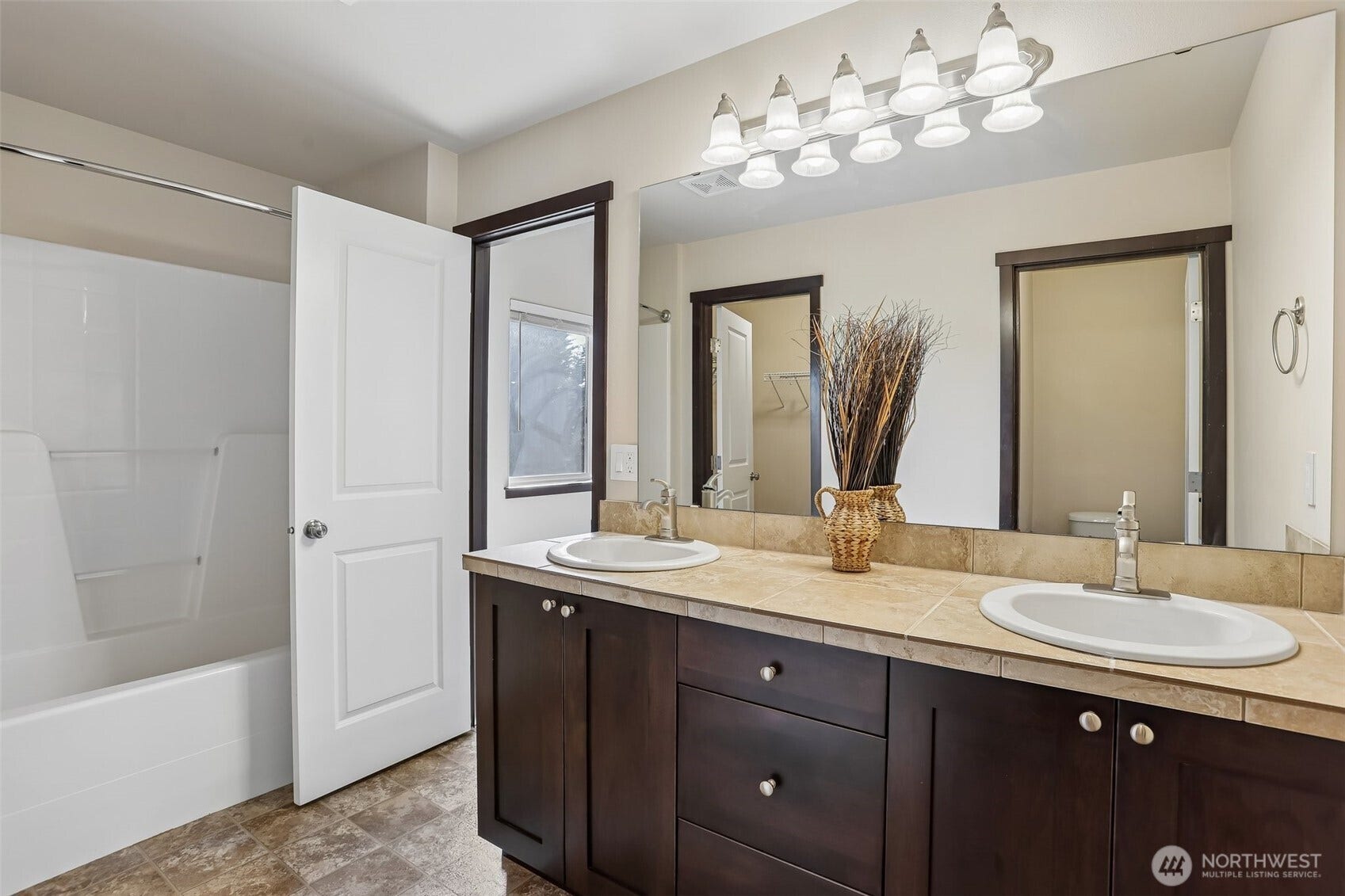 19627 1st Avenue SE, Bothell, WA 98012 19627 1st Avenue SE, Bothell, WA 98012