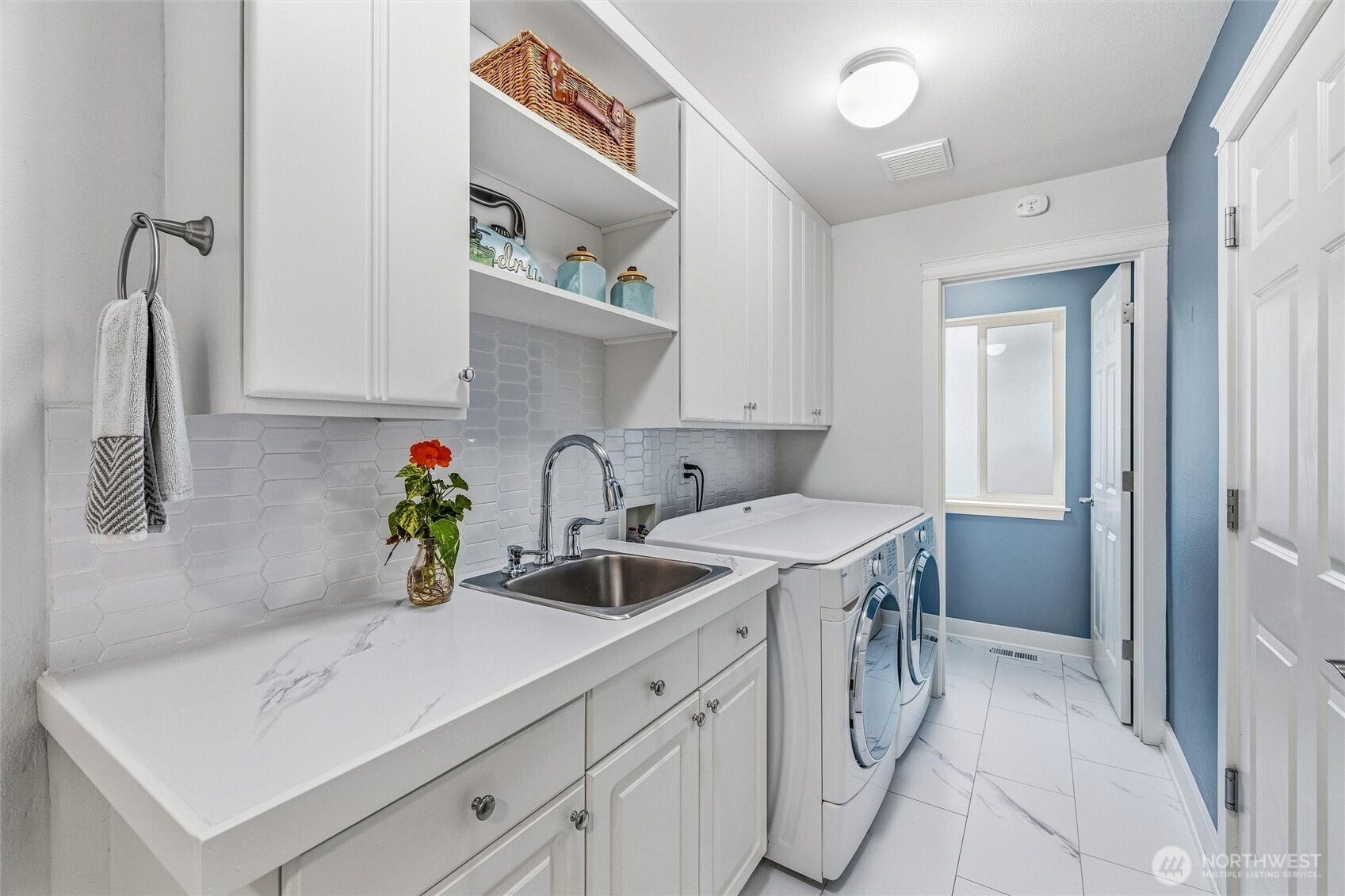 14448 Ashley Place, Anacortes, WA 98221 14448 Ashley Place, Anacortes, WA 98221