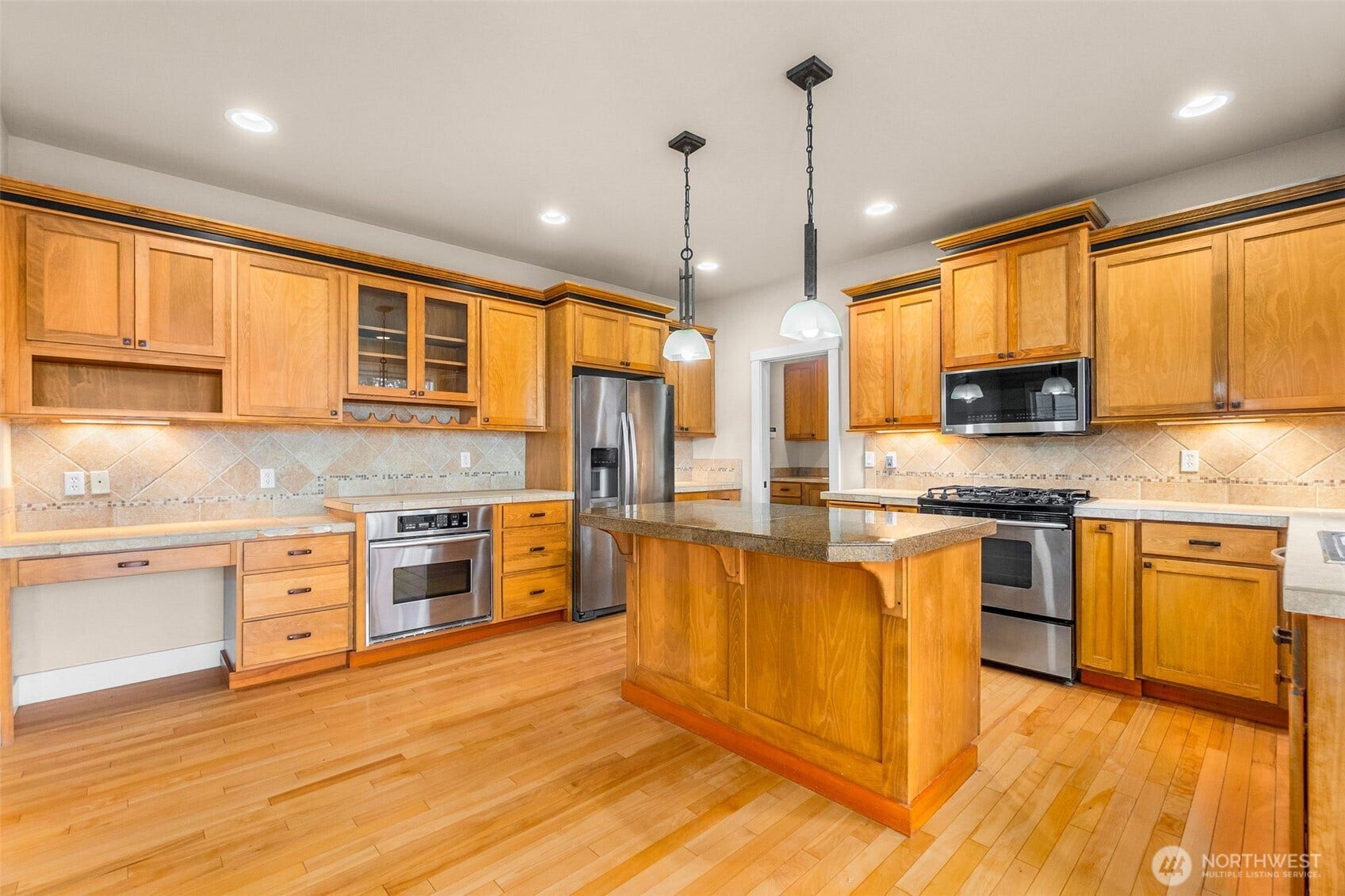 10705 176th Avenue E, Bonney Lake, WA 98391 Kitchen