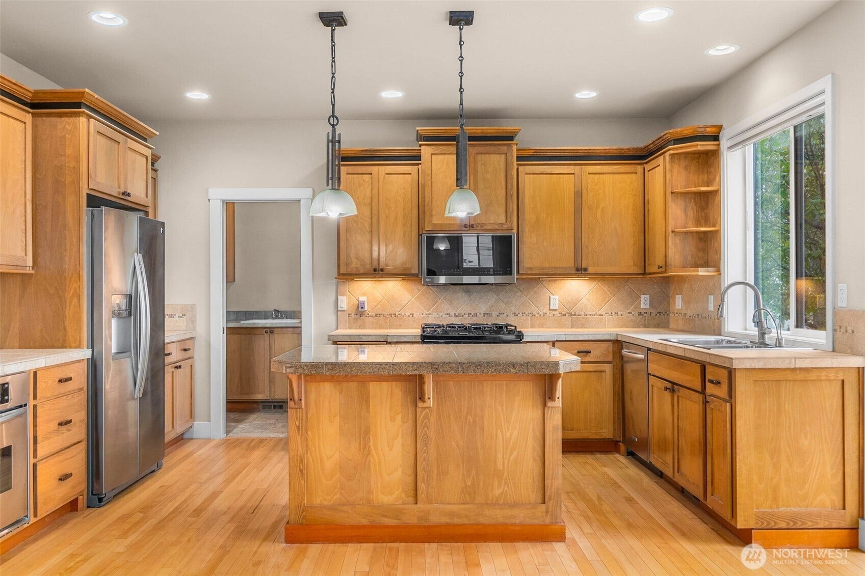 10705 176th Avenue E, Bonney Lake, WA 98391 Kitchen