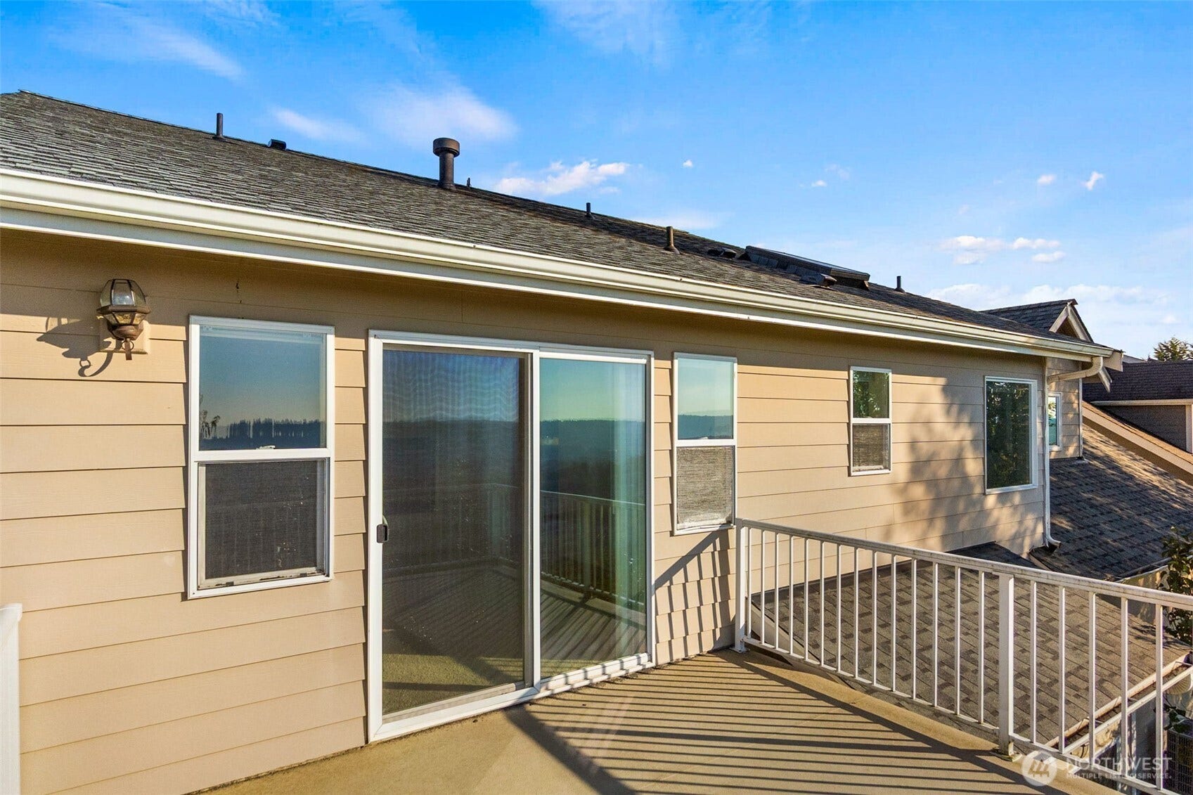 10705 176th Avenue E, Bonney Lake, WA 98391 Primary Bedroom Deck