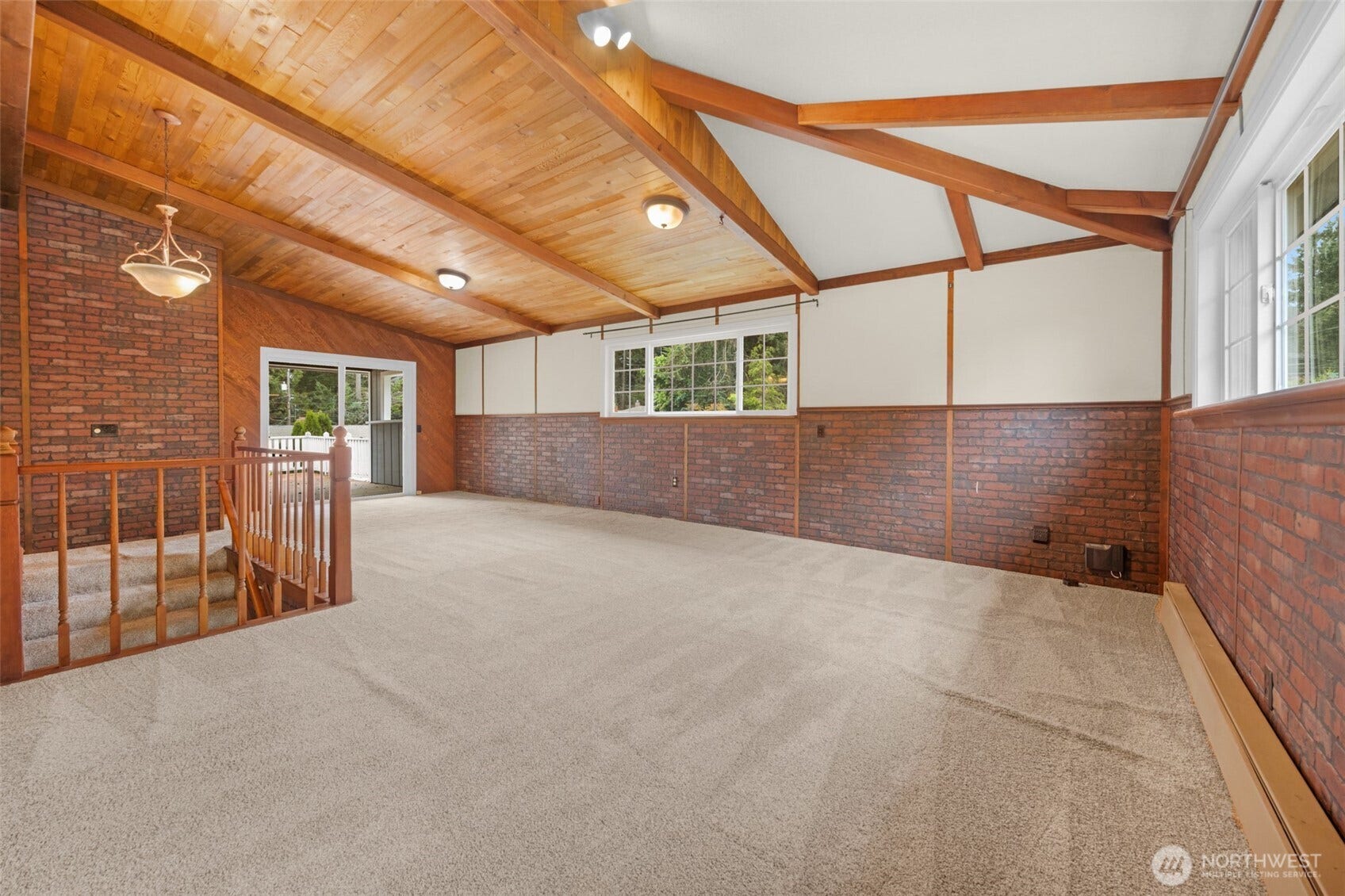 824 NE 194th Street, Shoreline, WA 98155 824 NE 194th Street, Shoreline, WA 98155
