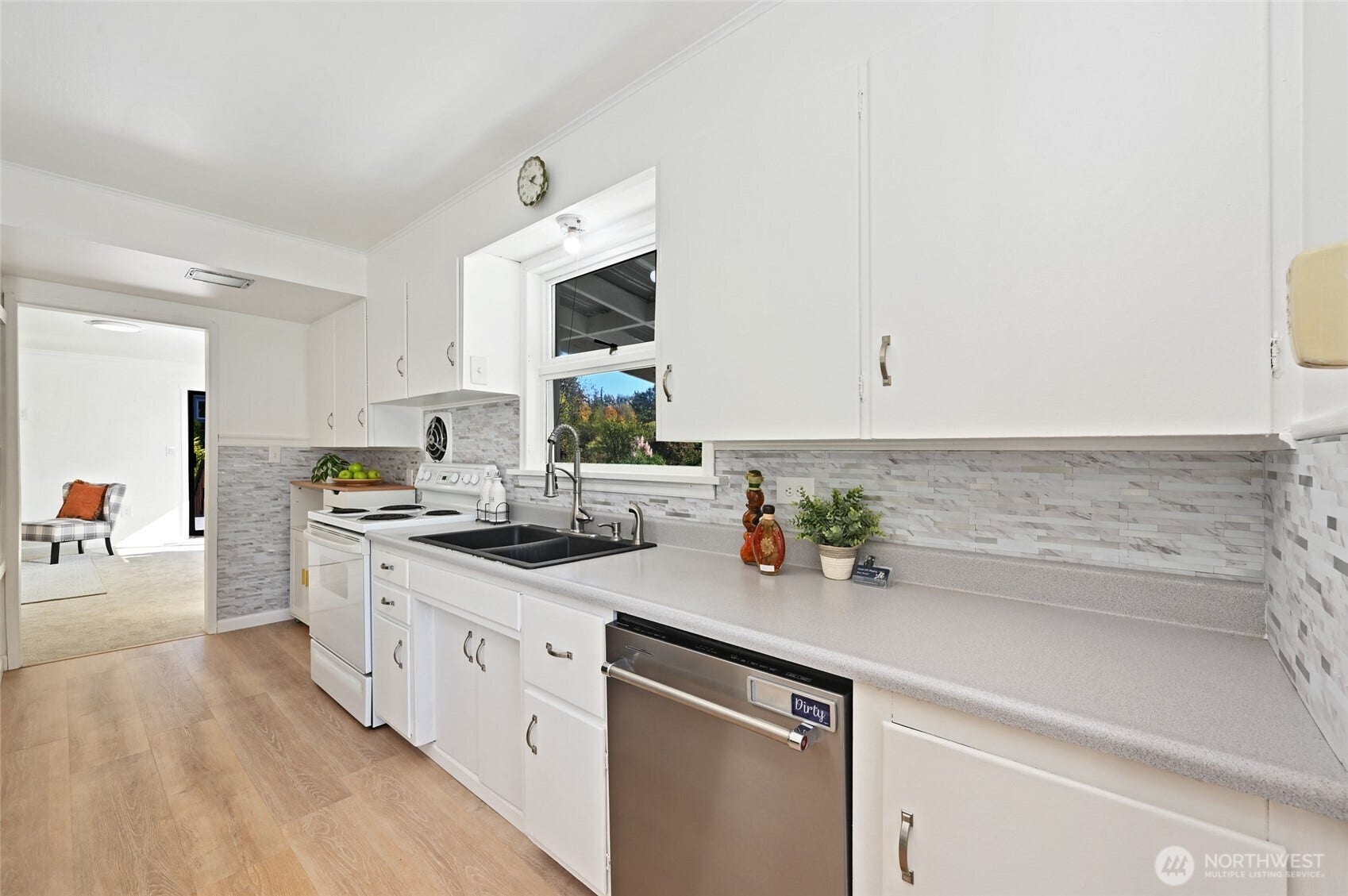 2715 112th Avenue E, Edgewood, WA 98372 2715 112th Avenue E, Edgewood, WA 98372