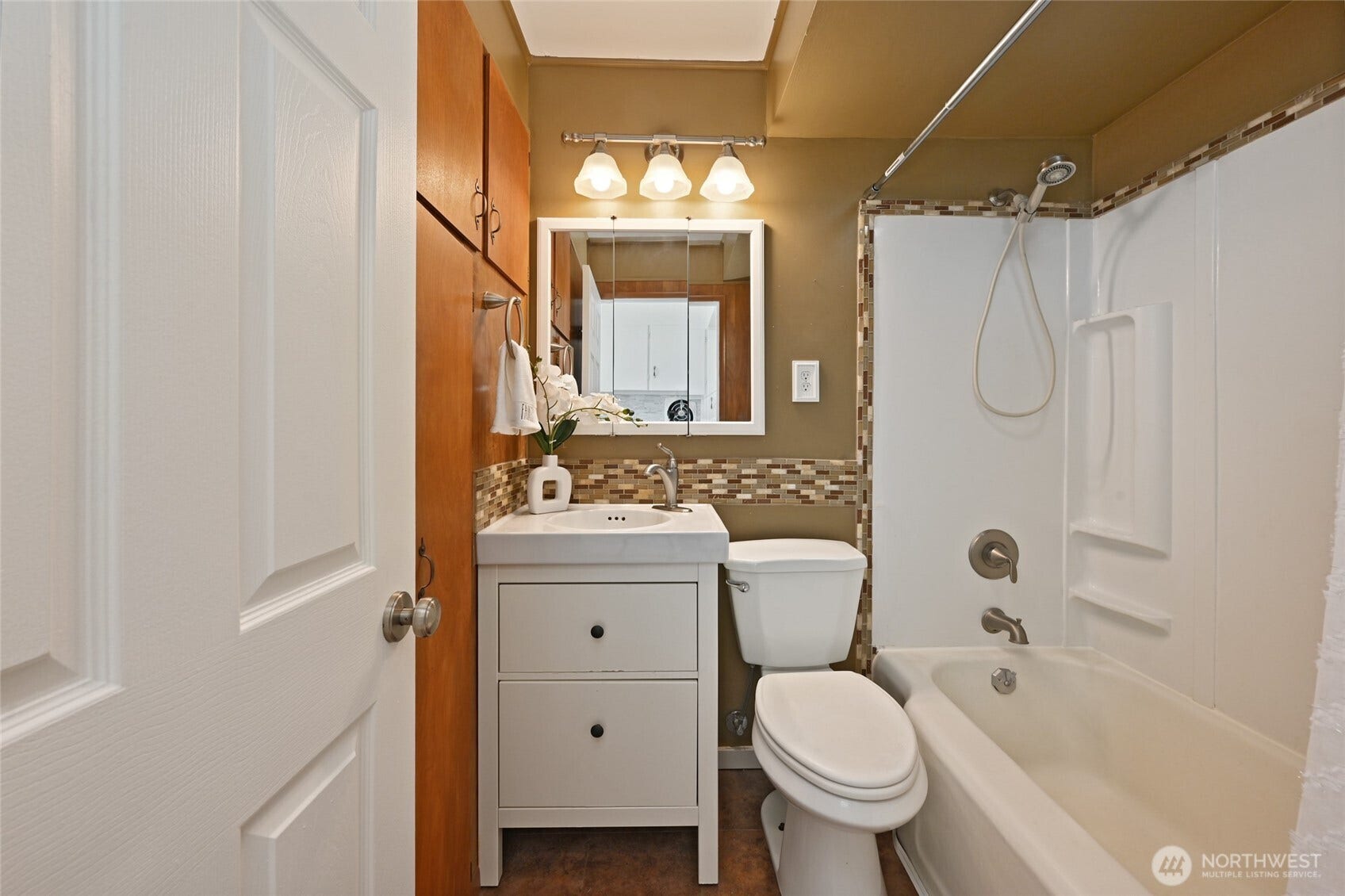 2715 112th Avenue E, Edgewood, WA 98372 2715 112th Avenue E, Edgewood, WA 98372