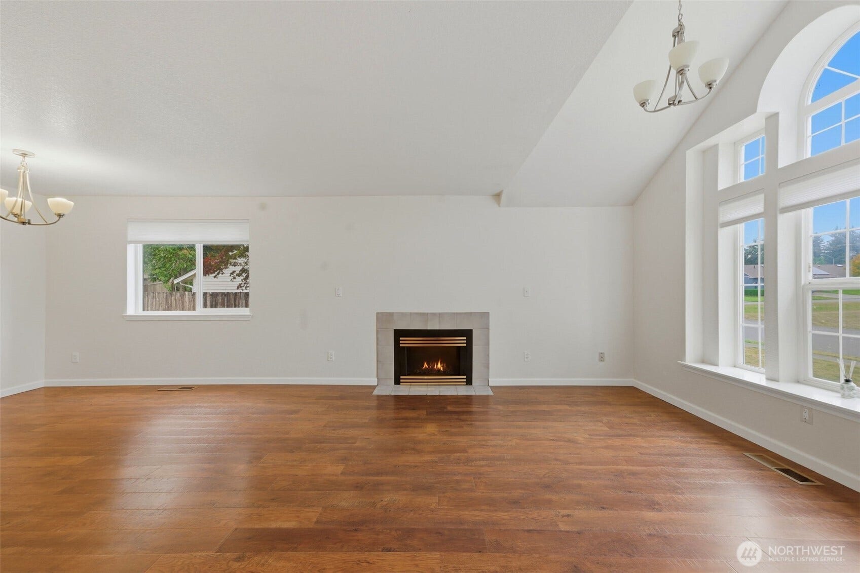 1309 Scarlet Oak Drive SE, Lacey, WA 98503 1309 Scarlet Oak Drive SE, Lacey, WA 98503