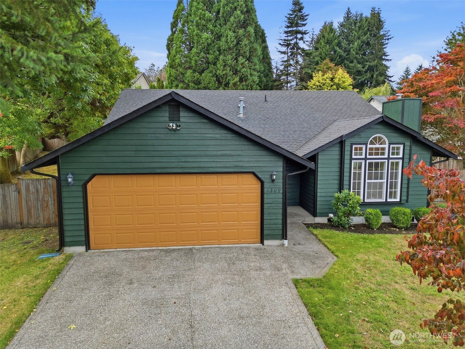 1309 Scarlet Oak Drive SE, Lacey, WA 98503 1309 Scarlet Oak Drive SE, Lacey, WA 98503