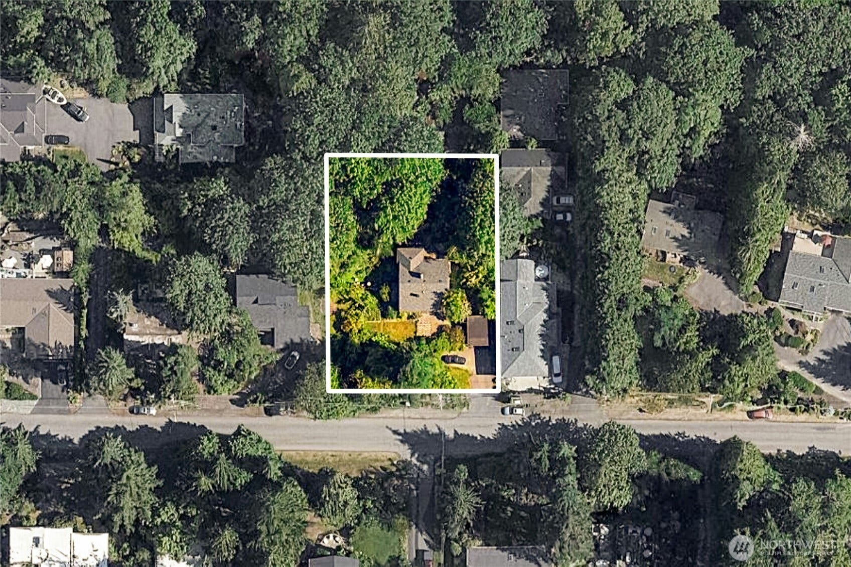 6526 NE 198th Street, Kenmore, WA 98028 Virtual lot lines.