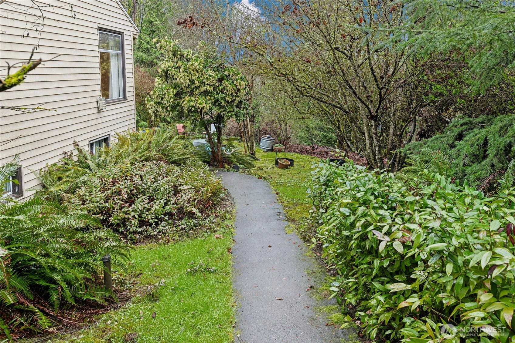 6526 NE 198th Street, Kenmore, WA 98028 6526 NE 198th Street, Kenmore, WA 98028