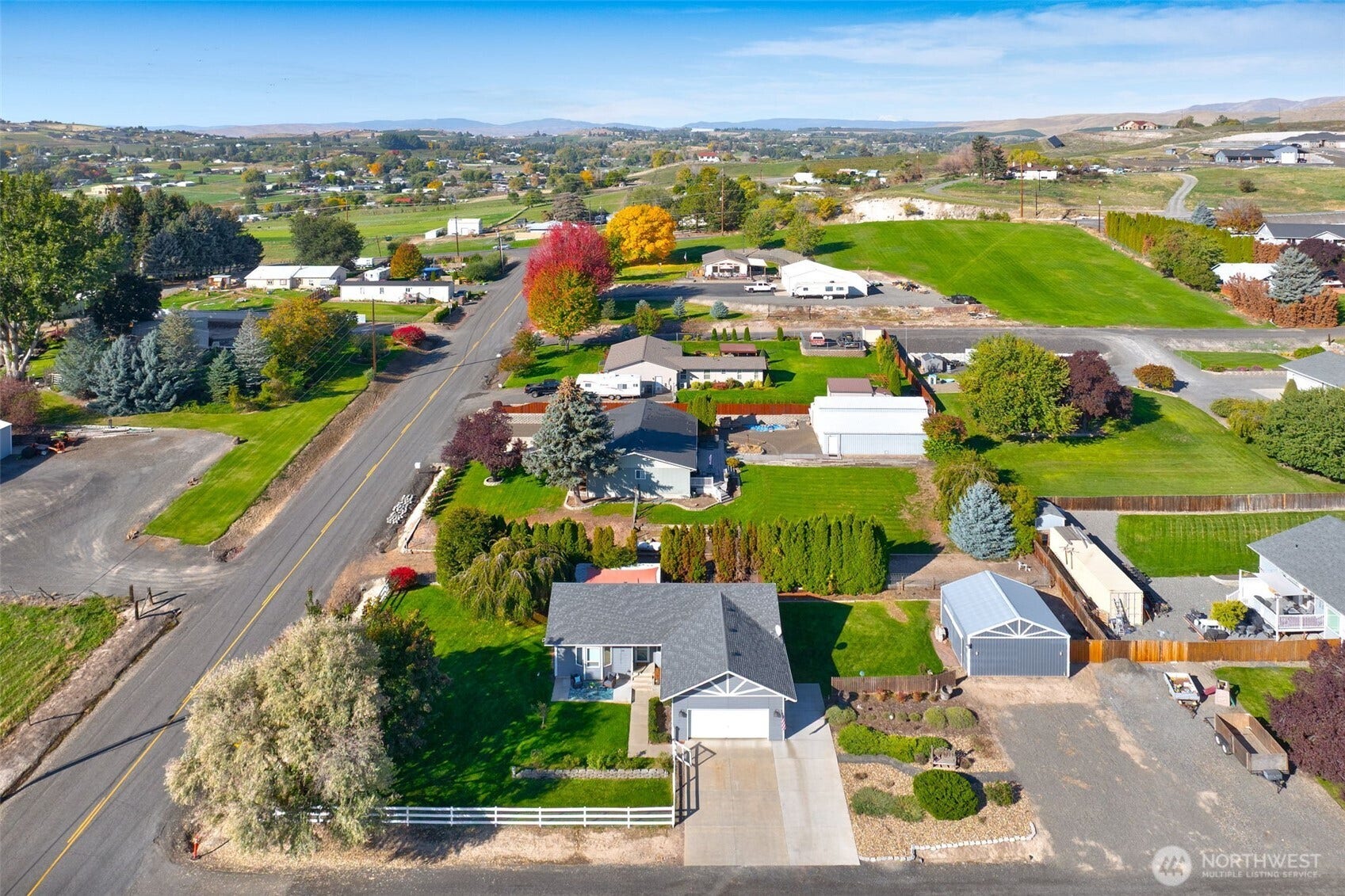 20 Amanda Lane, Selah, WA 98942 20 Amanda Lane, Selah, WA 98942