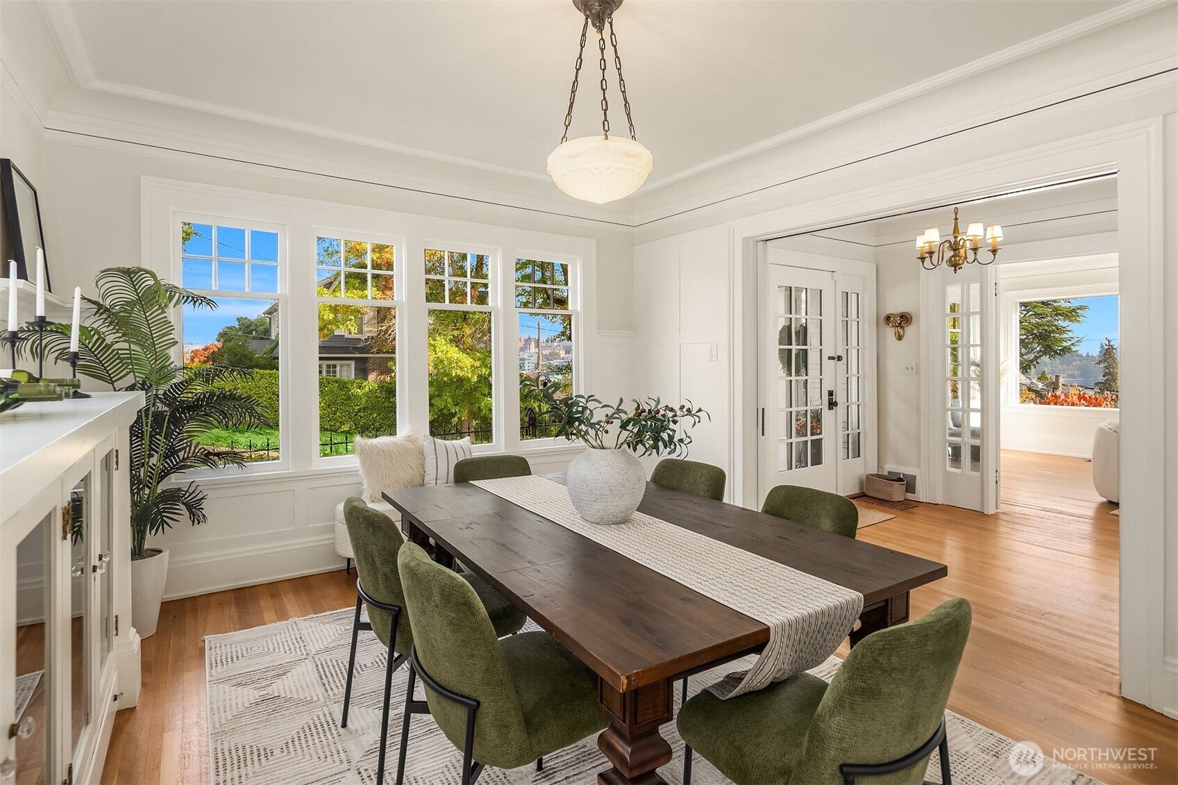 1103 E Hamlin Street, Seattle, WA 98102