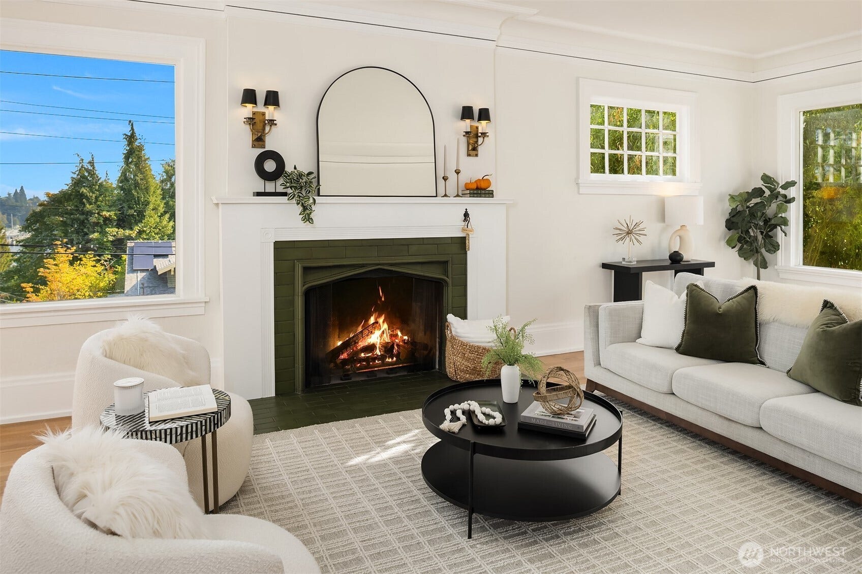 1103 E Hamlin Street, Seattle, WA 98102