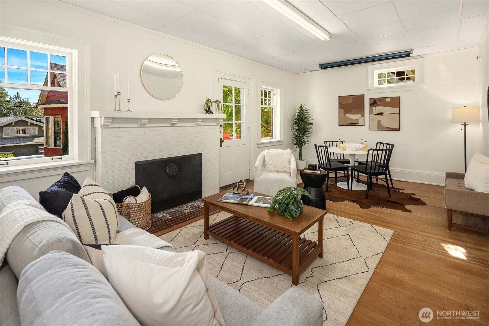 1103 E Hamlin Street, Seattle, WA 98102