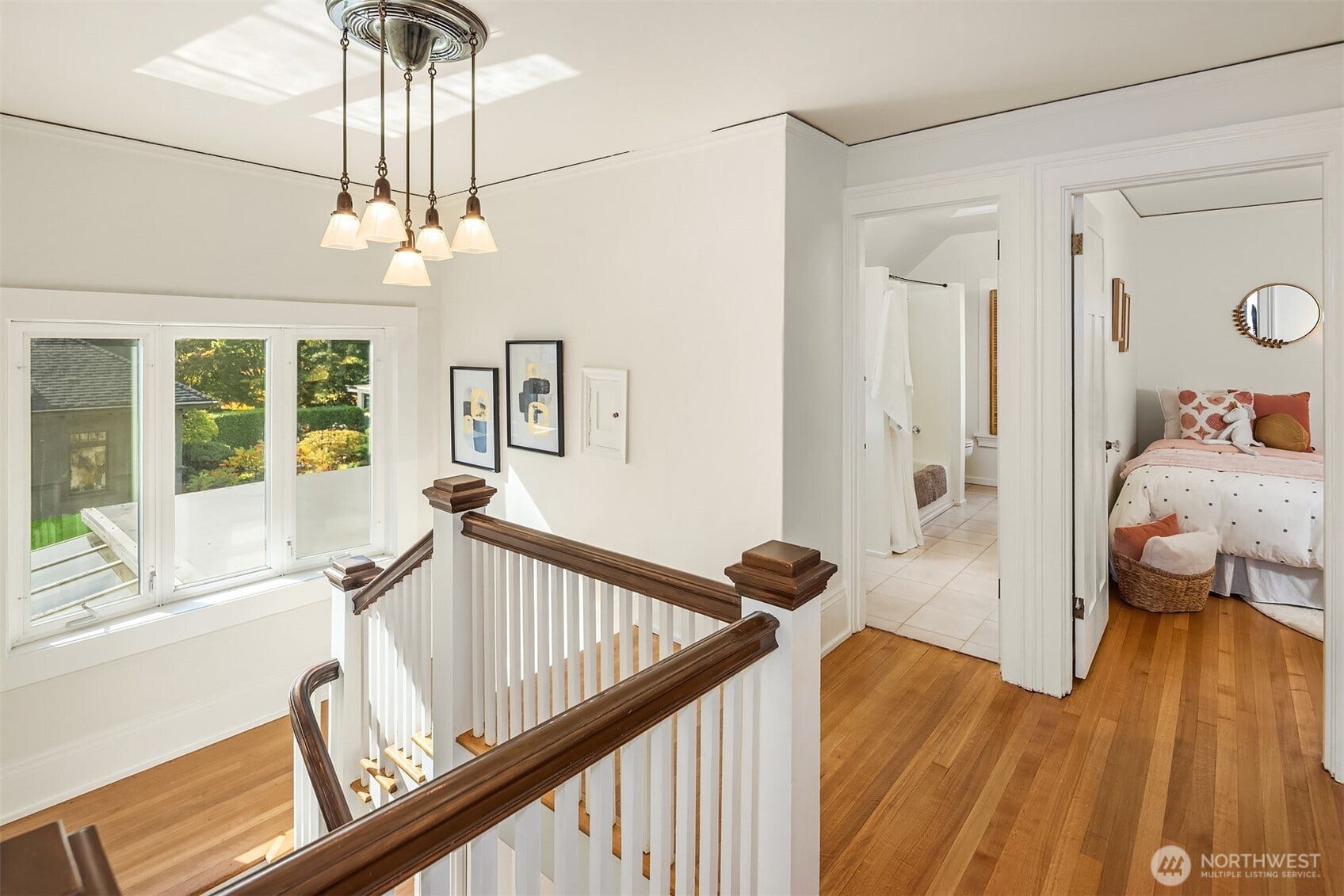 1103 E Hamlin Street, Seattle, WA 98102
