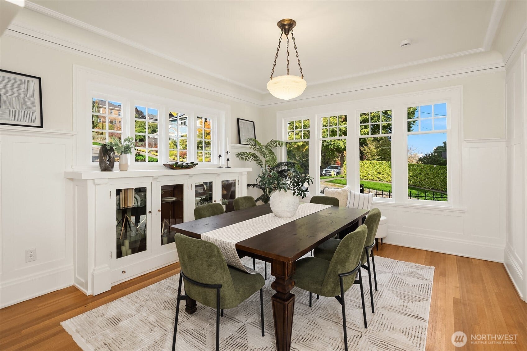 1103 E Hamlin Street, Seattle, WA 98102