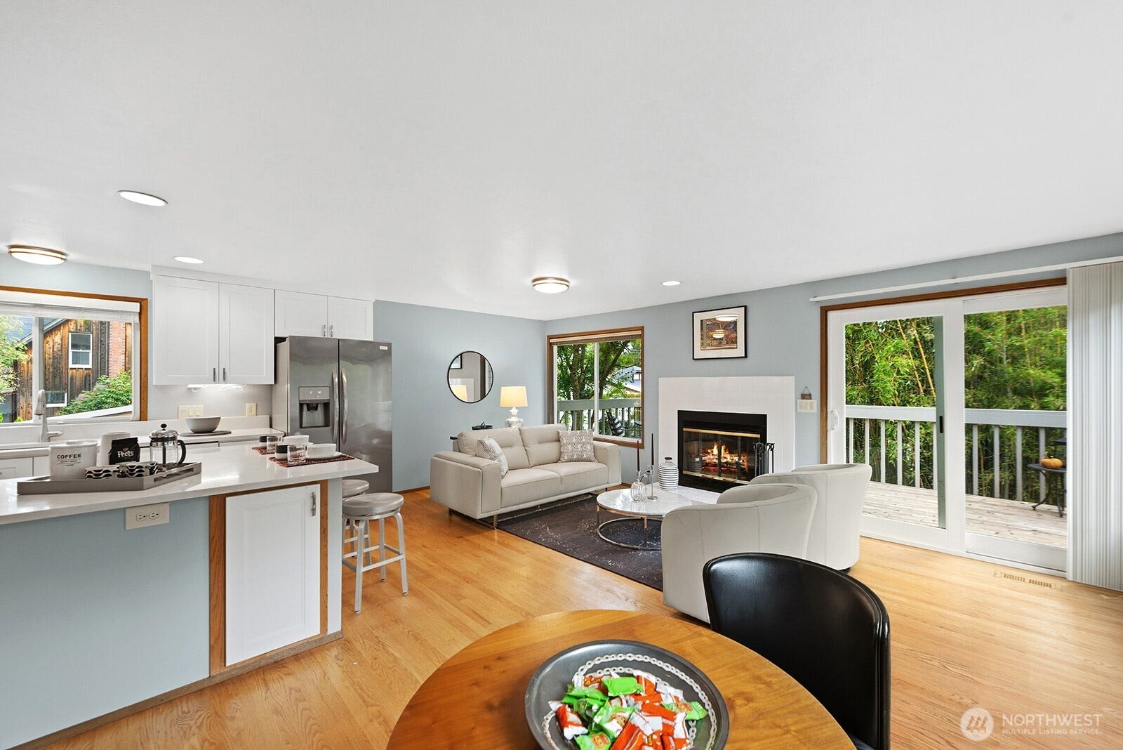 7548 Ravenna Avenue NE, Seattle, WA 98115 7548 Ravenna Avenue NE, Seattle, WA 98115