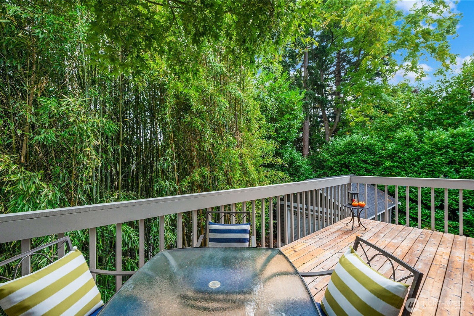 7548 Ravenna Avenue NE, Seattle, WA 98115 7548 Ravenna Avenue NE, Seattle, WA 98115