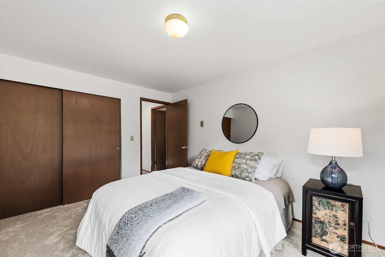 7548 Ravenna Avenue NE, Seattle, WA 98115 7548 Ravenna Avenue NE, Seattle, WA 98115