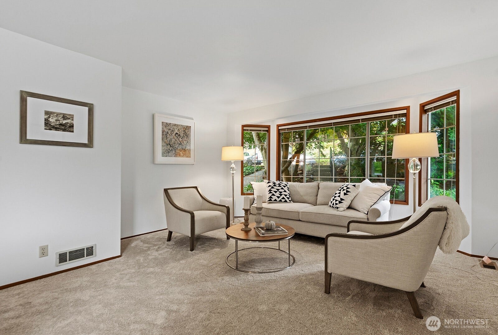 7548 Ravenna Avenue NE, Seattle, WA 98115 7548 Ravenna Avenue NE, Seattle, WA 98115