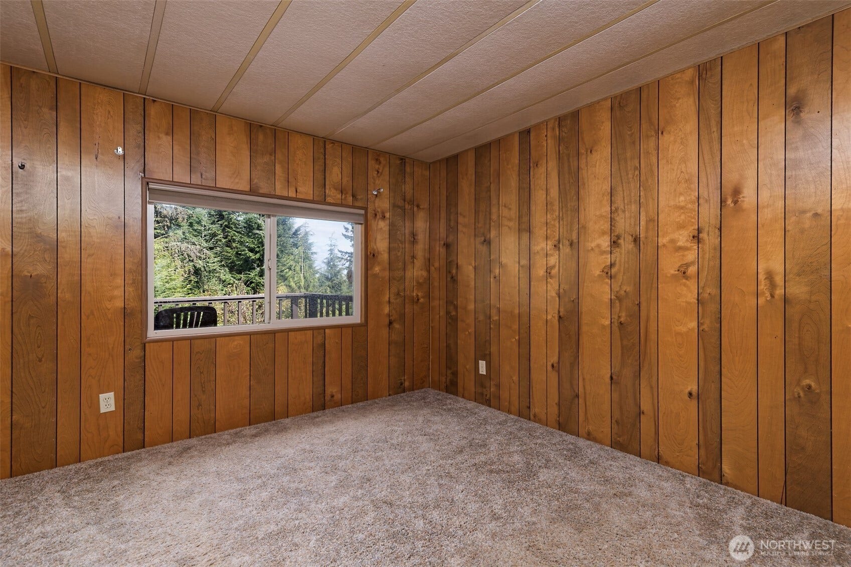 140 N Spindrift Drive, Lilliwaup, WA 98555 140 N Spindrift Drive, Lilliwaup, WA 98555