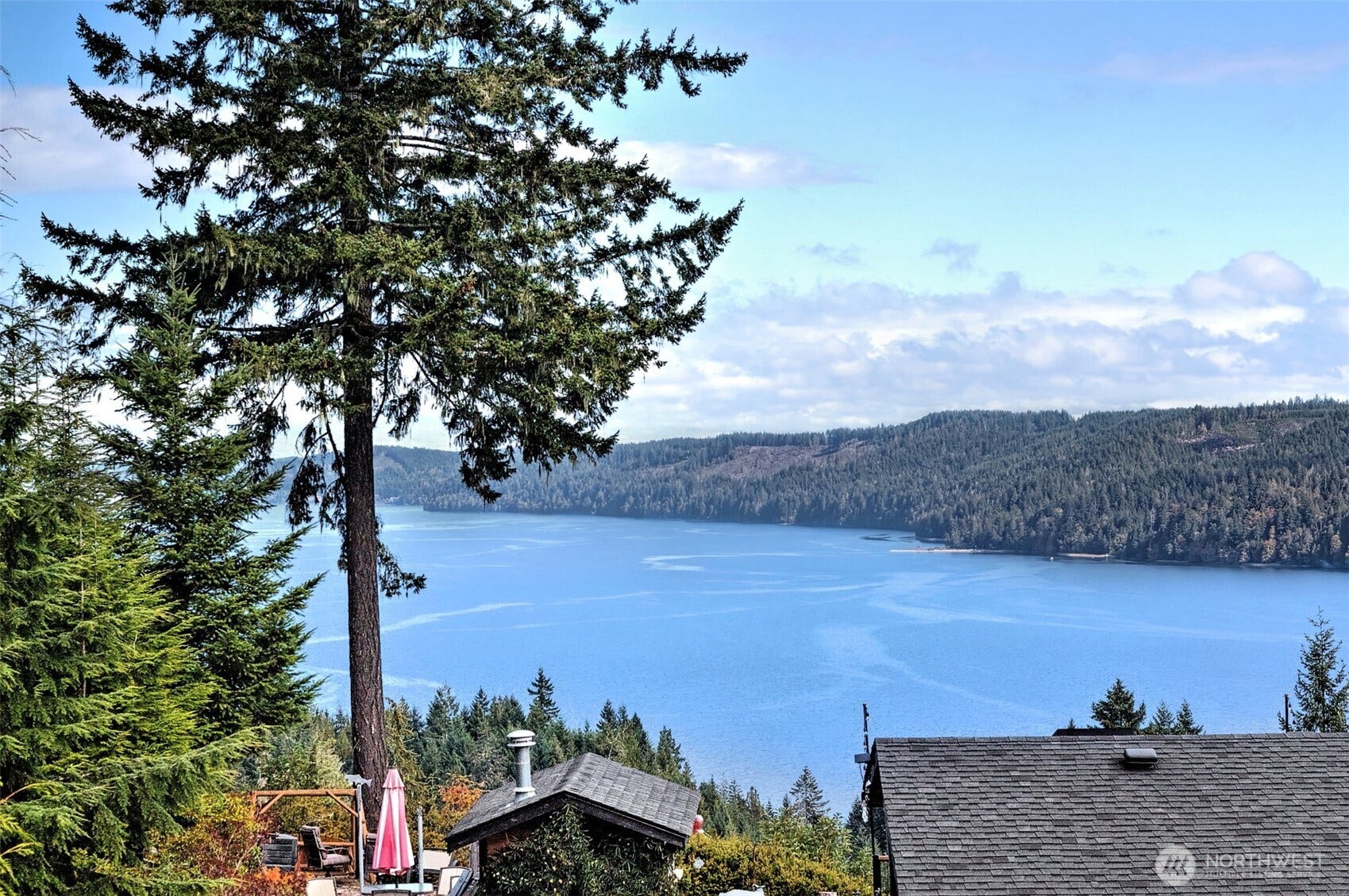 140 N Spindrift Drive, Lilliwaup, WA 98555 140 N Spindrift Drive, Lilliwaup, WA 98555