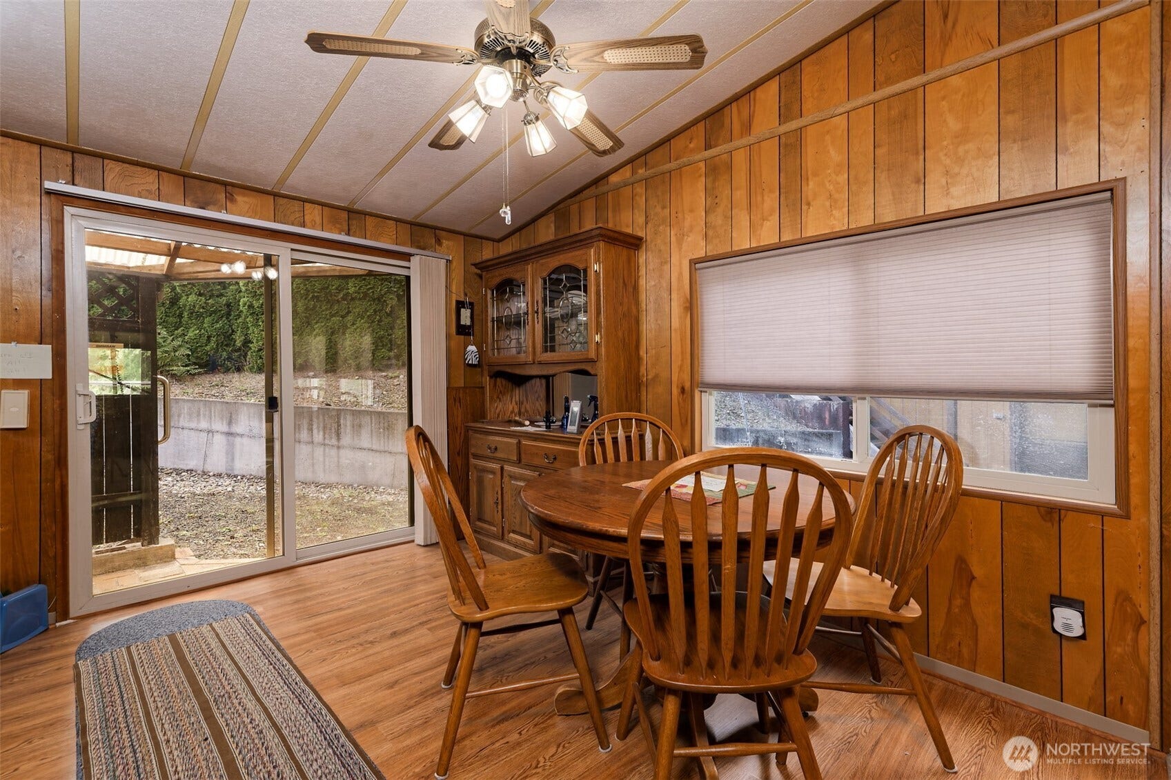140 N Spindrift Drive, Lilliwaup, WA 98555 140 N Spindrift Drive, Lilliwaup, WA 98555