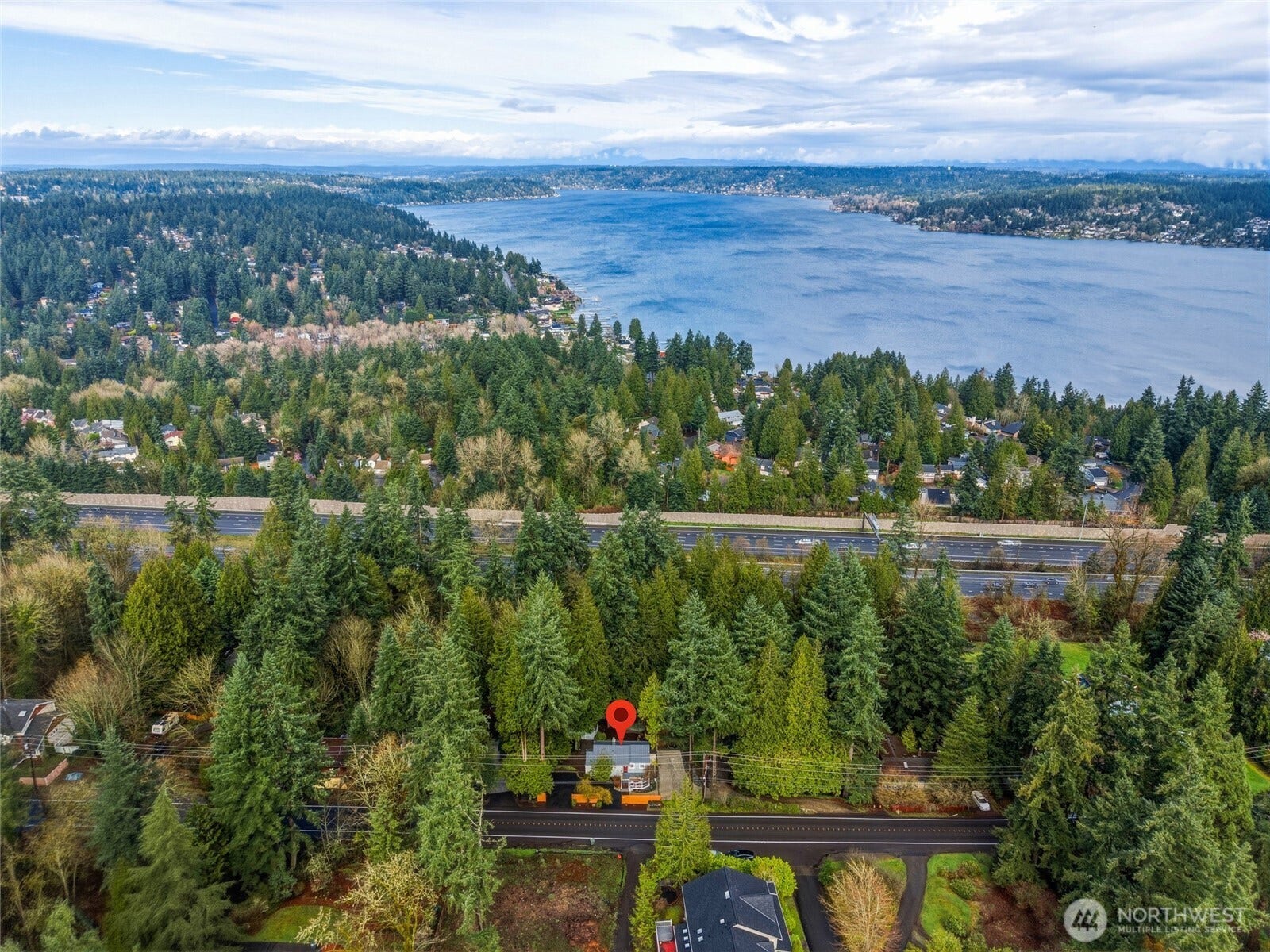 16714 SE Newport Way, Bellevue, WA 98006 Exceptional property with many new mulitmillion dollar brand new homes being built and closeby. Great neighborhood and minutes to shopping and airport.