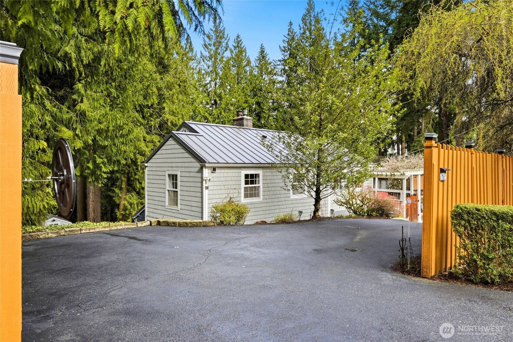 16714 SE Newport Way, Bellevue, WA 98006 Another view from when you enter