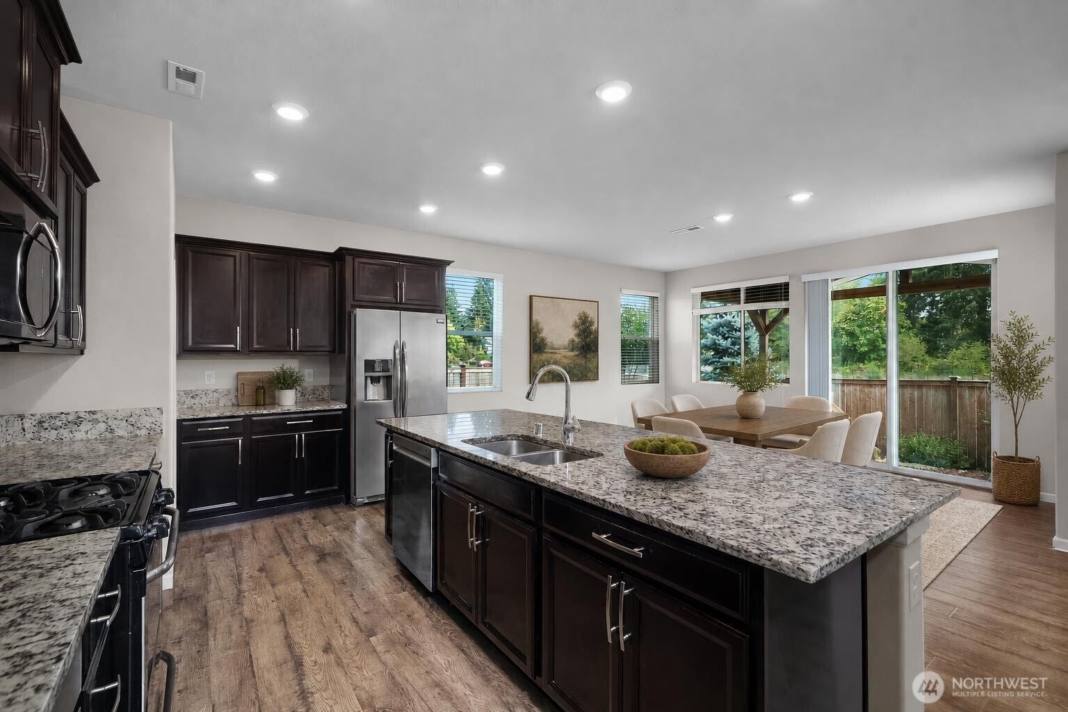 7040 Desperado Drive SE, Tumwater, WA 98501 Kitchen. Virtually staged