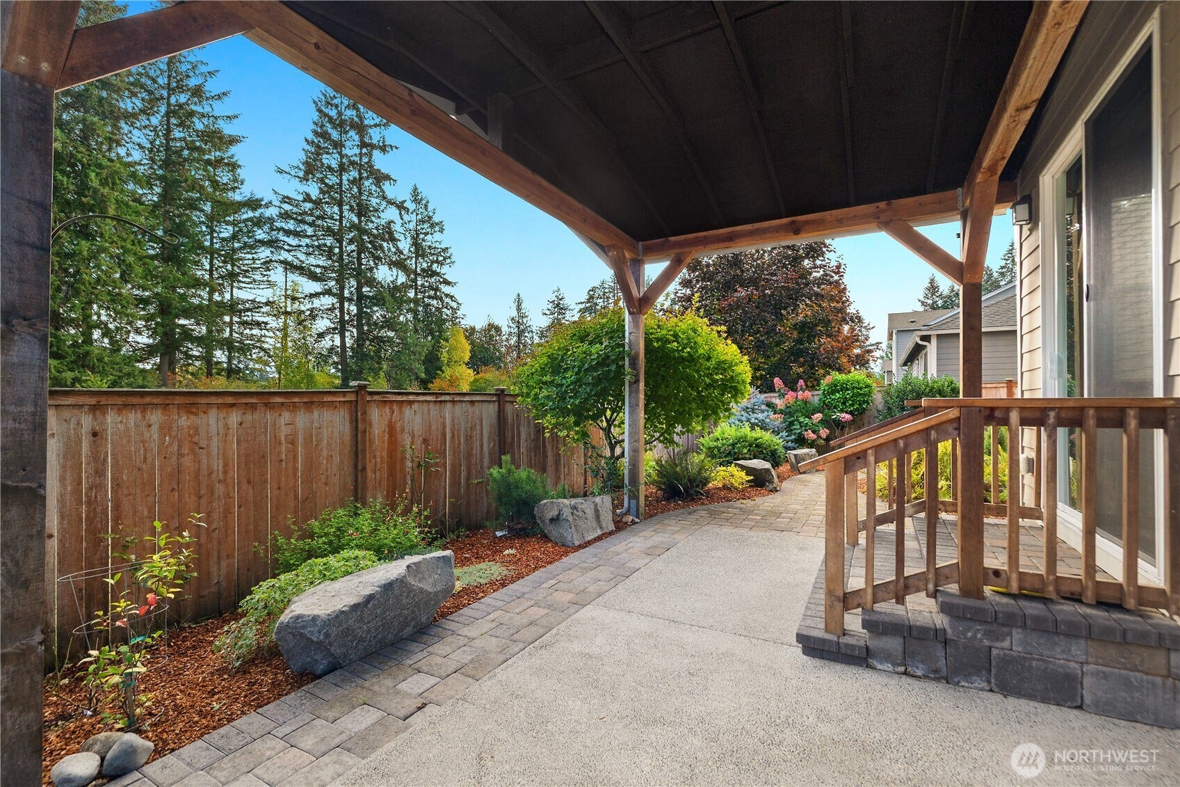 7040 Desperado Drive SE, Tumwater, WA 98501 Fully fenced backyard with covered patio