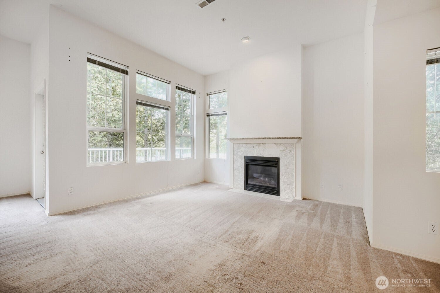 23735 SE Summerhill Lane, Issaquah, WA 98029 23735 SE Summerhill Lane, Issaquah, WA 98029
