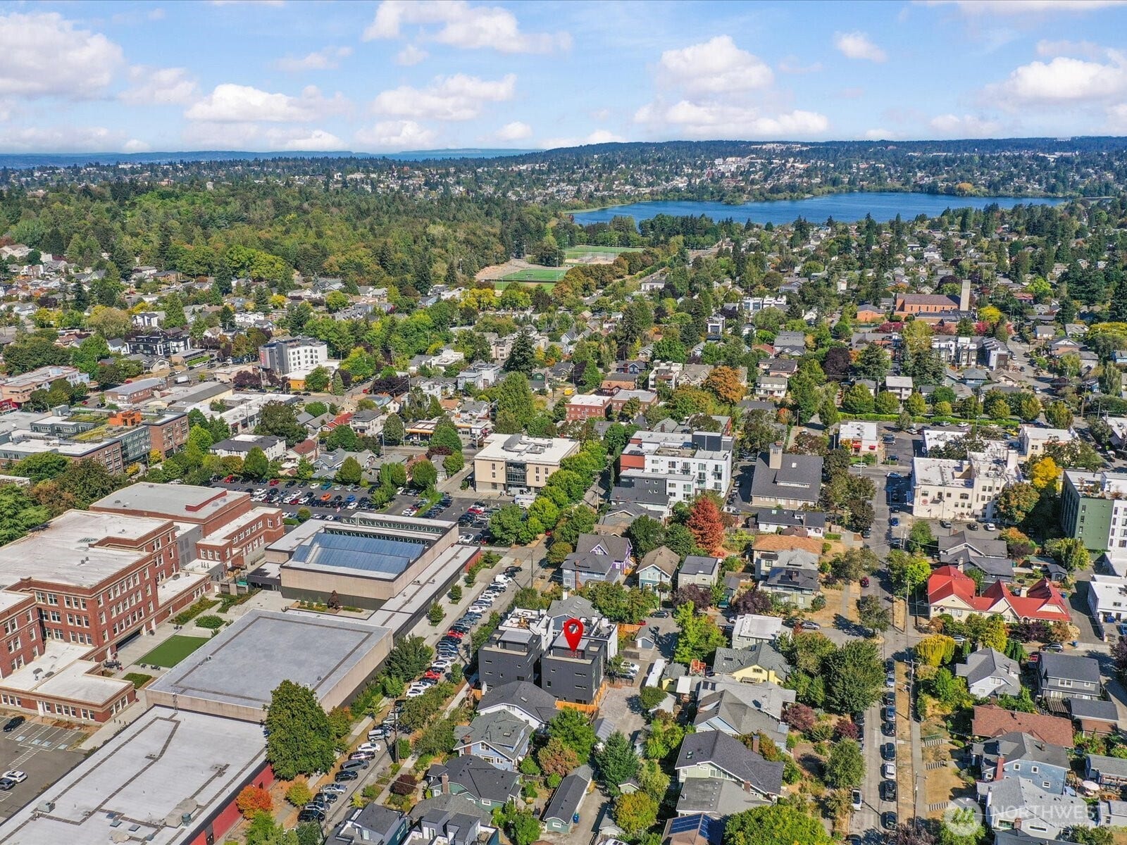 4328 Woodlawn Avenue N, #A, Seattle, WA 98103 4328 Woodlawn Avenue N, #A, Seattle, WA 98103