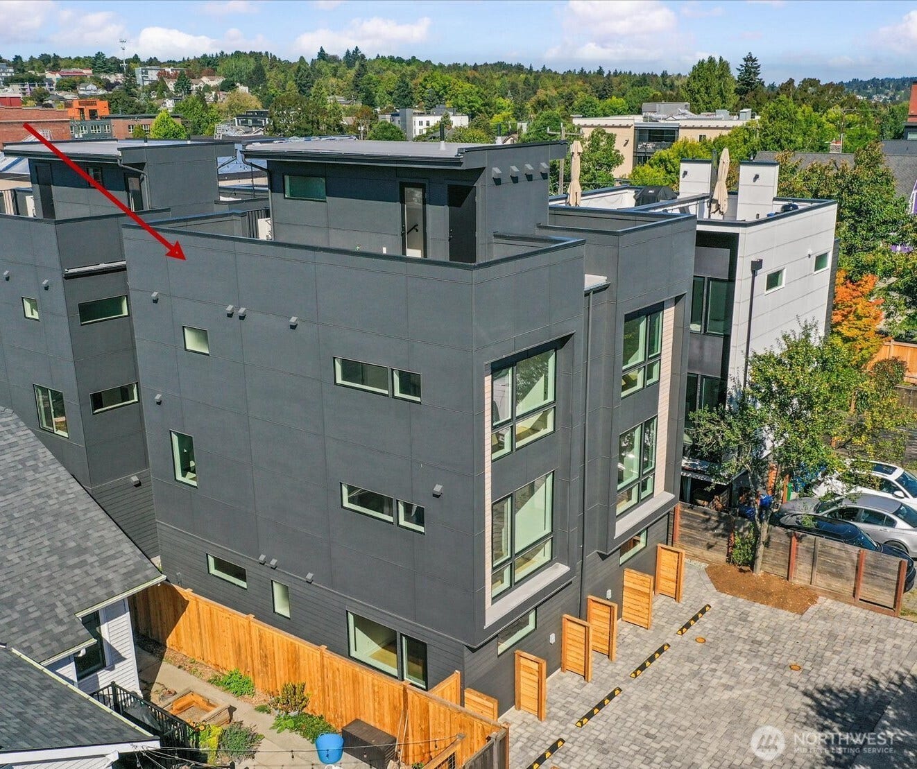 4328 Woodlawn Avenue N, #A, Seattle, WA 98103 Discover Bungalow 4!
