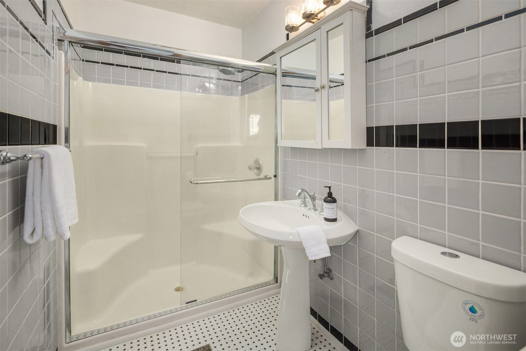 15901 23rd Avenue SW, Burien, WA 98166 15901 23rd Avenue SW, Burien, WA 98166