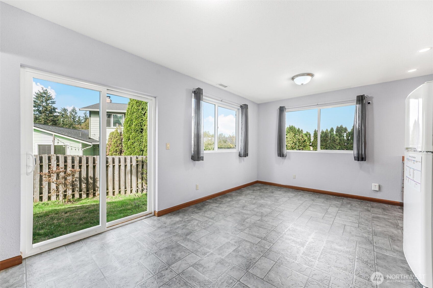 Plenty of room to add seating area and dining area. Features access to the back yard.
