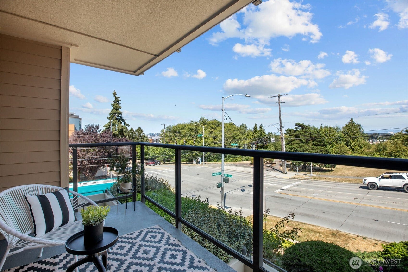 Ample balcony space to grow plants, have a small BBQ, or just sit back and enjoy the view