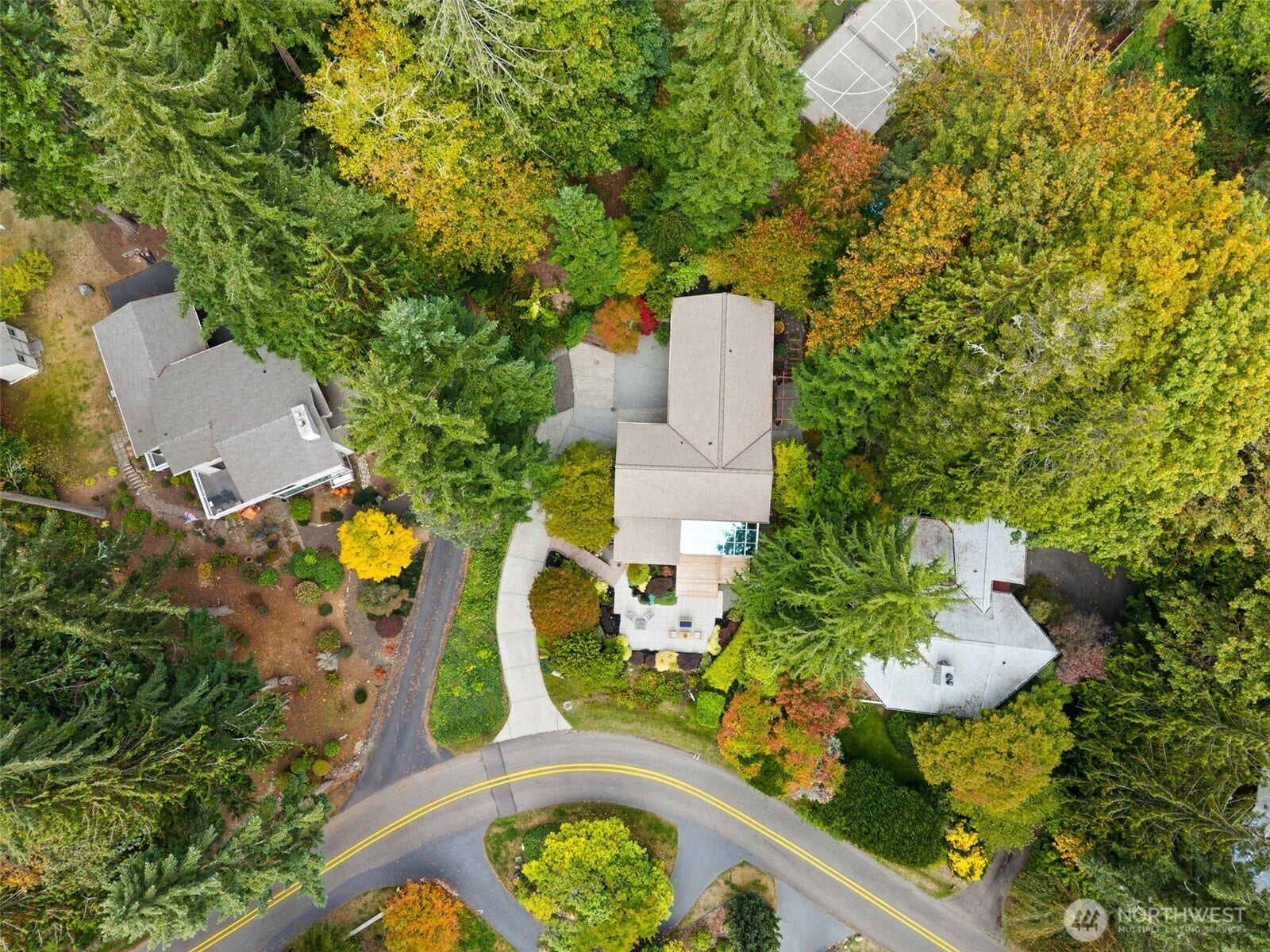 9796 NE Murden Cove Drive, Bainbridge Island, WA 98110 9796 NE Murden Cove Drive, Bainbridge Island, WA 98110