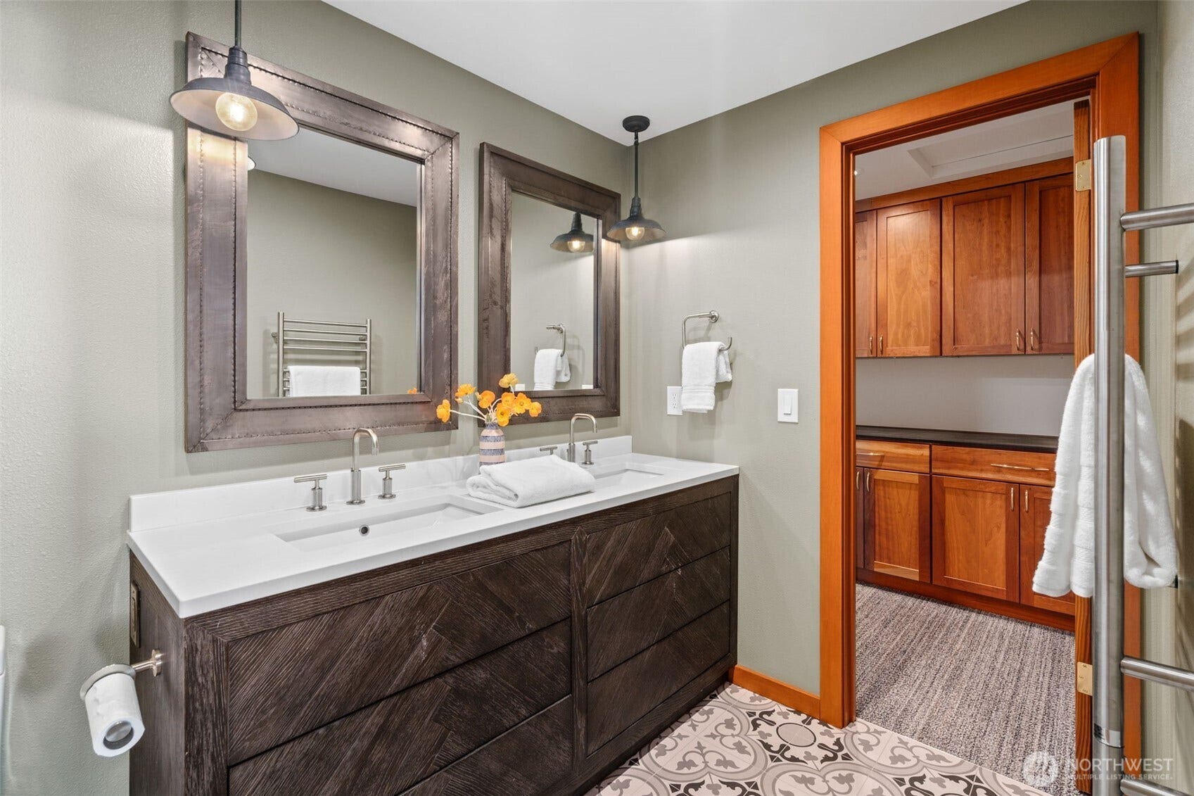 9796 NE Murden Cove Drive, Bainbridge Island, WA 98110 9796 NE Murden Cove Drive, Bainbridge Island, WA 98110