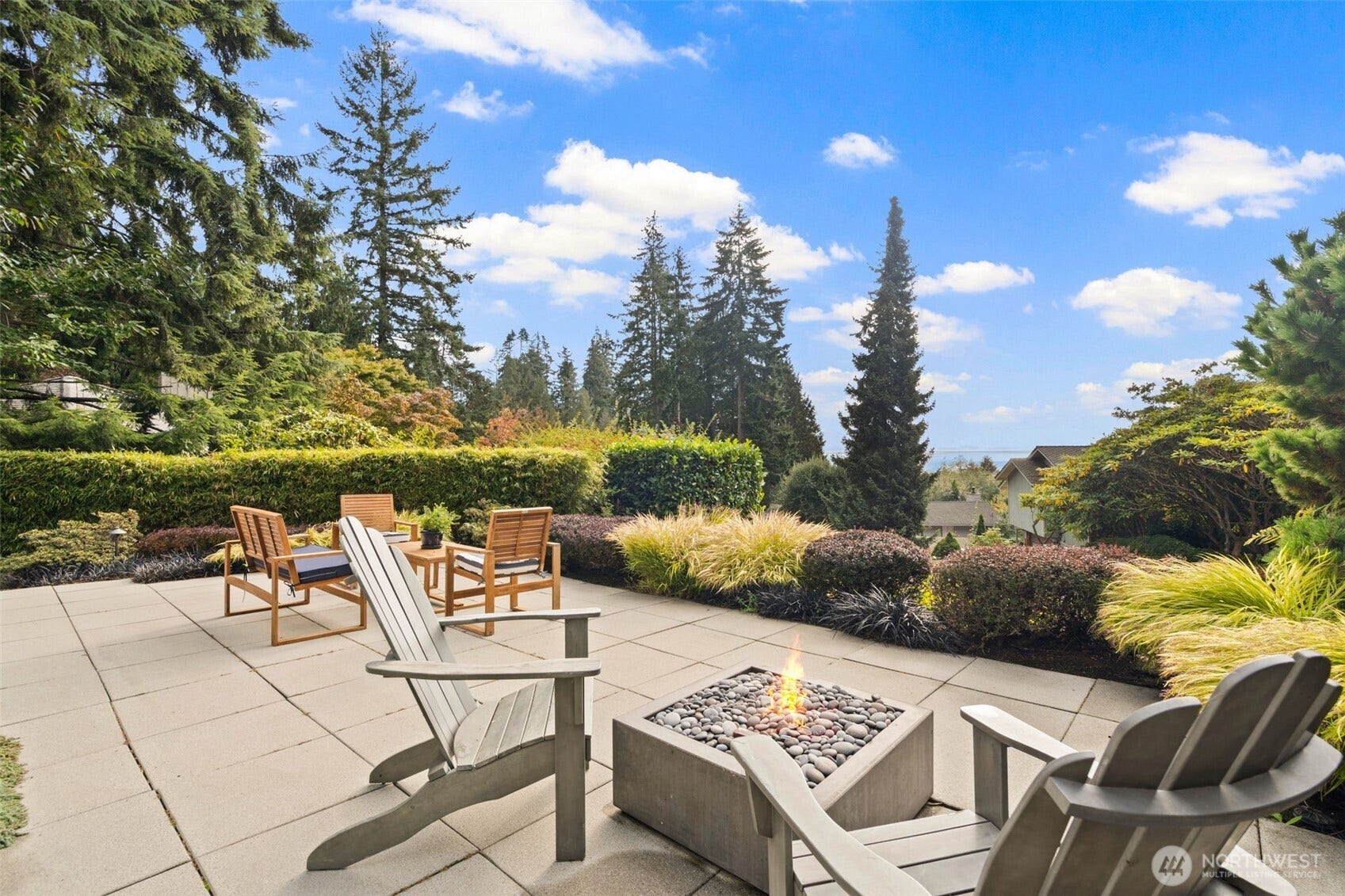 9796 NE Murden Cove Drive, Bainbridge Island, WA 98110 9796 NE Murden Cove Drive, Bainbridge Island, WA 98110