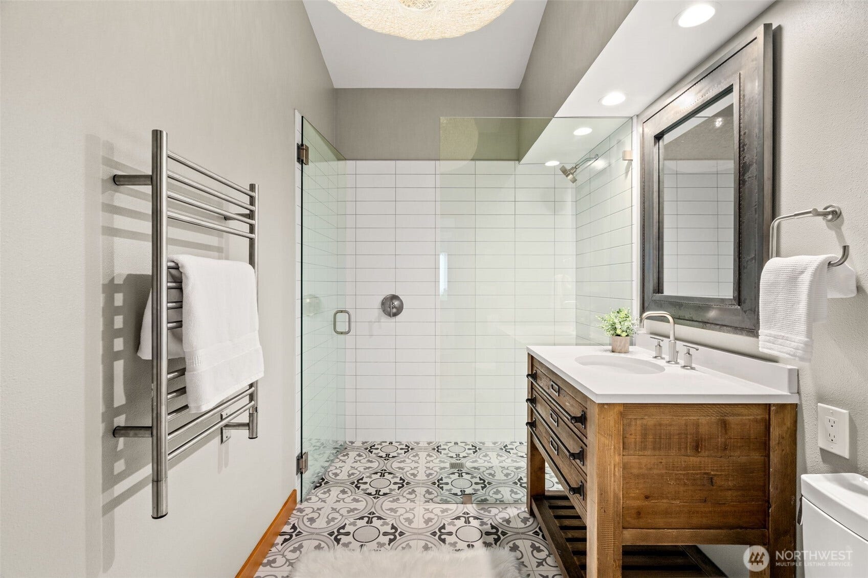 9796 NE Murden Cove Drive, Bainbridge Island, WA 98110 9796 NE Murden Cove Drive, Bainbridge Island, WA 98110