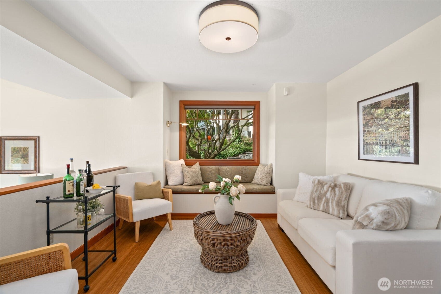 9796 NE Murden Cove Drive, Bainbridge Island, WA 98110 9796 NE Murden Cove Drive, Bainbridge Island, WA 98110
