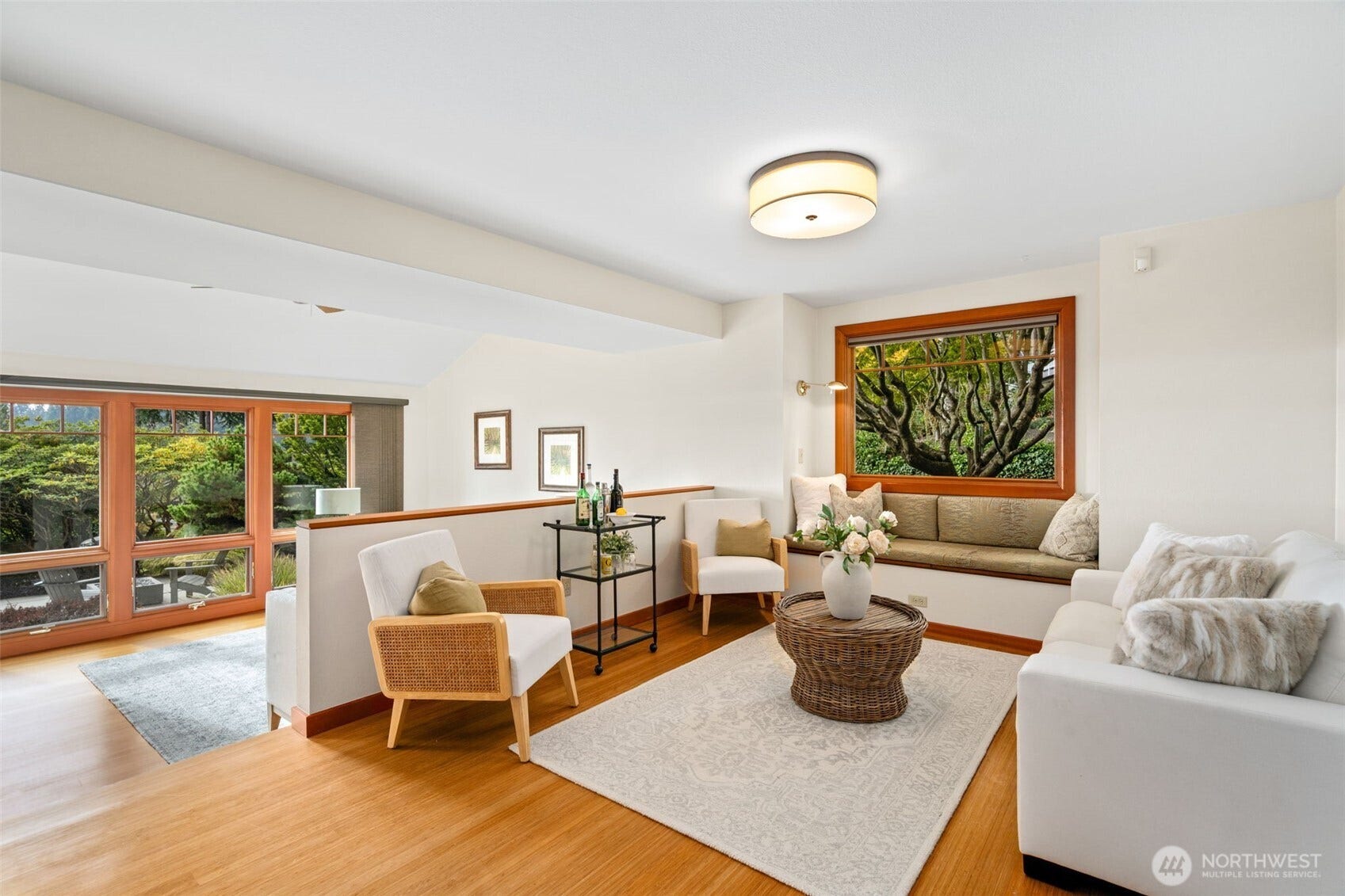 9796 NE Murden Cove Drive, Bainbridge Island, WA 98110 9796 NE Murden Cove Drive, Bainbridge Island, WA 98110