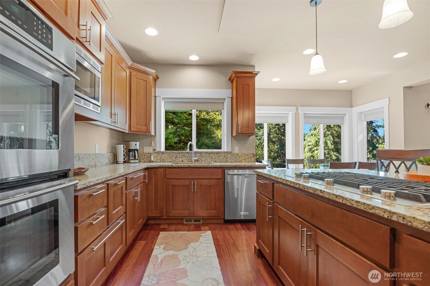 Granite countertops, quality cabinetry and stainless steel appliances.