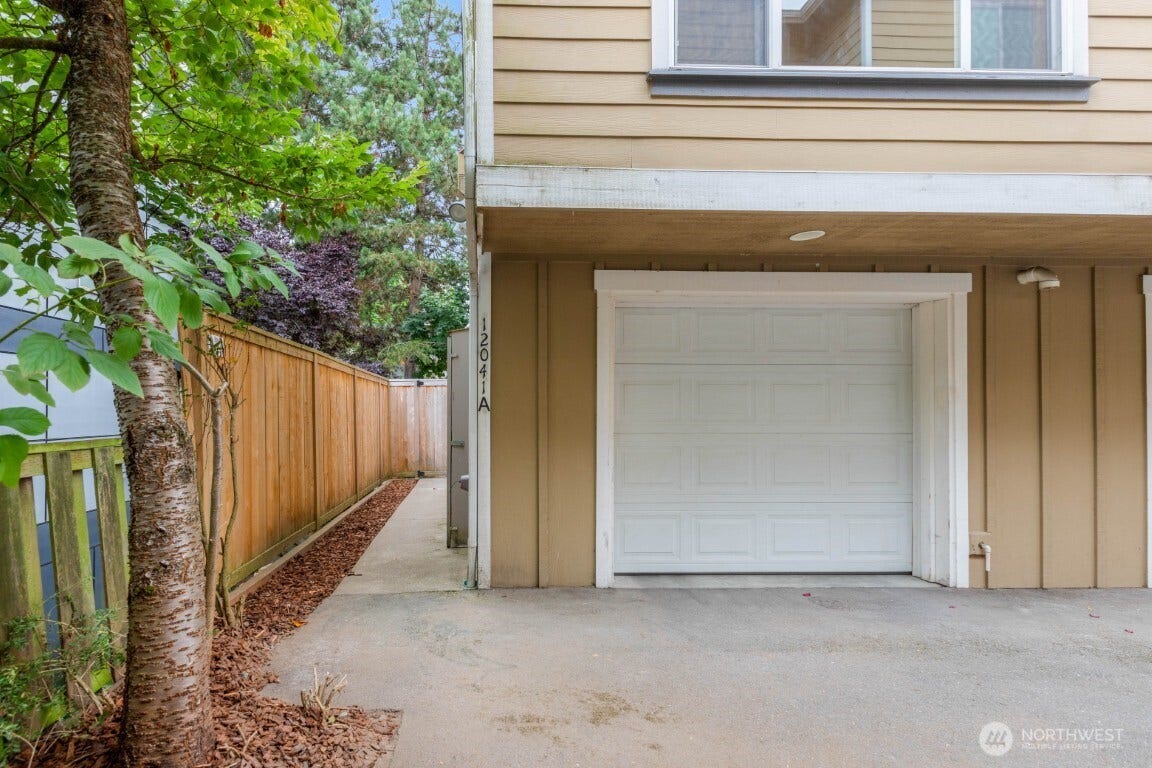 12041 33rd Avenue NE, #A, Seattle, WA 98125 12041 33rd Avenue NE, #A, Seattle, WA 98125