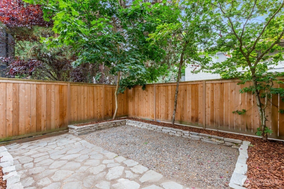 12041 33rd Avenue NE, #A, Seattle, WA 98125 12041 33rd Avenue NE, #A, Seattle, WA 98125