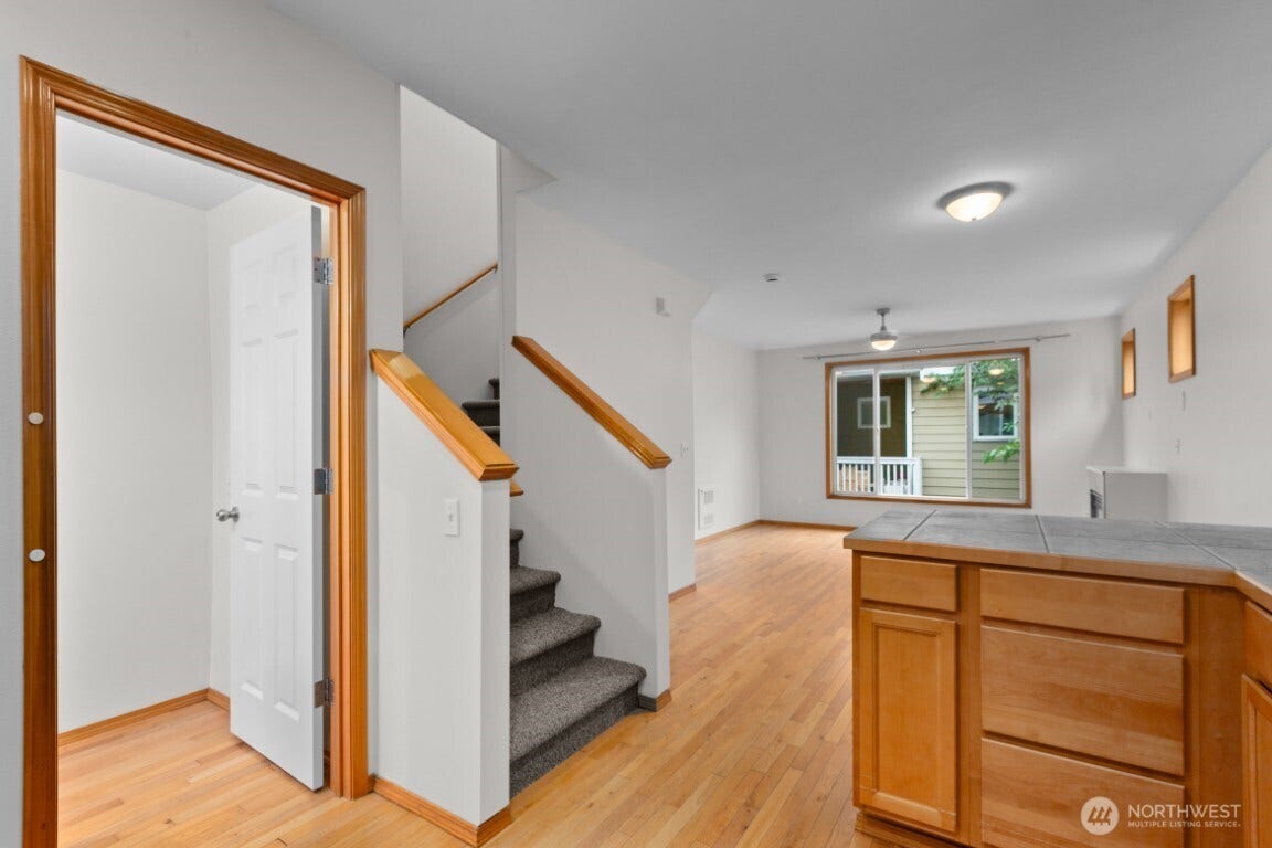 12041 33rd Avenue NE, #A, Seattle, WA 98125 12041 33rd Avenue NE, #A, Seattle, WA 98125