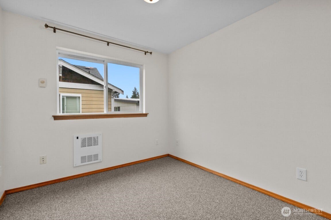 12041 33rd Avenue NE, #A, Seattle, WA 98125 12041 33rd Avenue NE, #A, Seattle, WA 98125