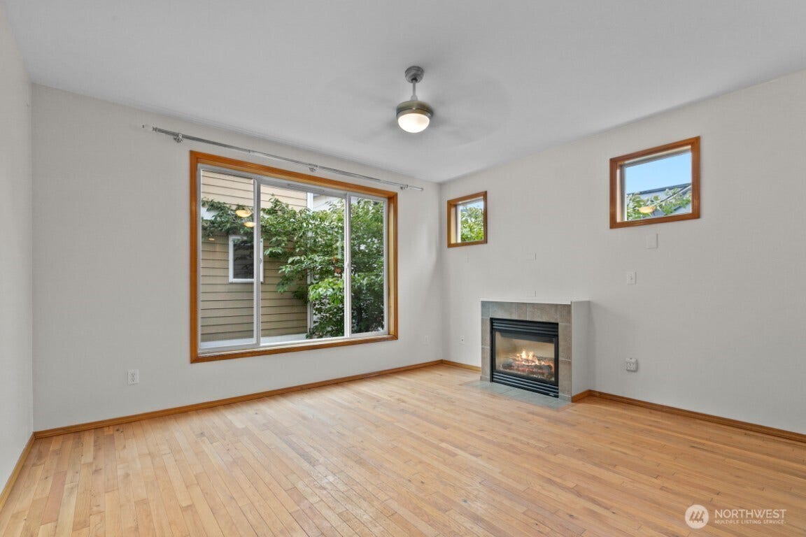 12041 33rd Avenue NE, #A, Seattle, WA 98125 12041 33rd Avenue NE, #A, Seattle, WA 98125