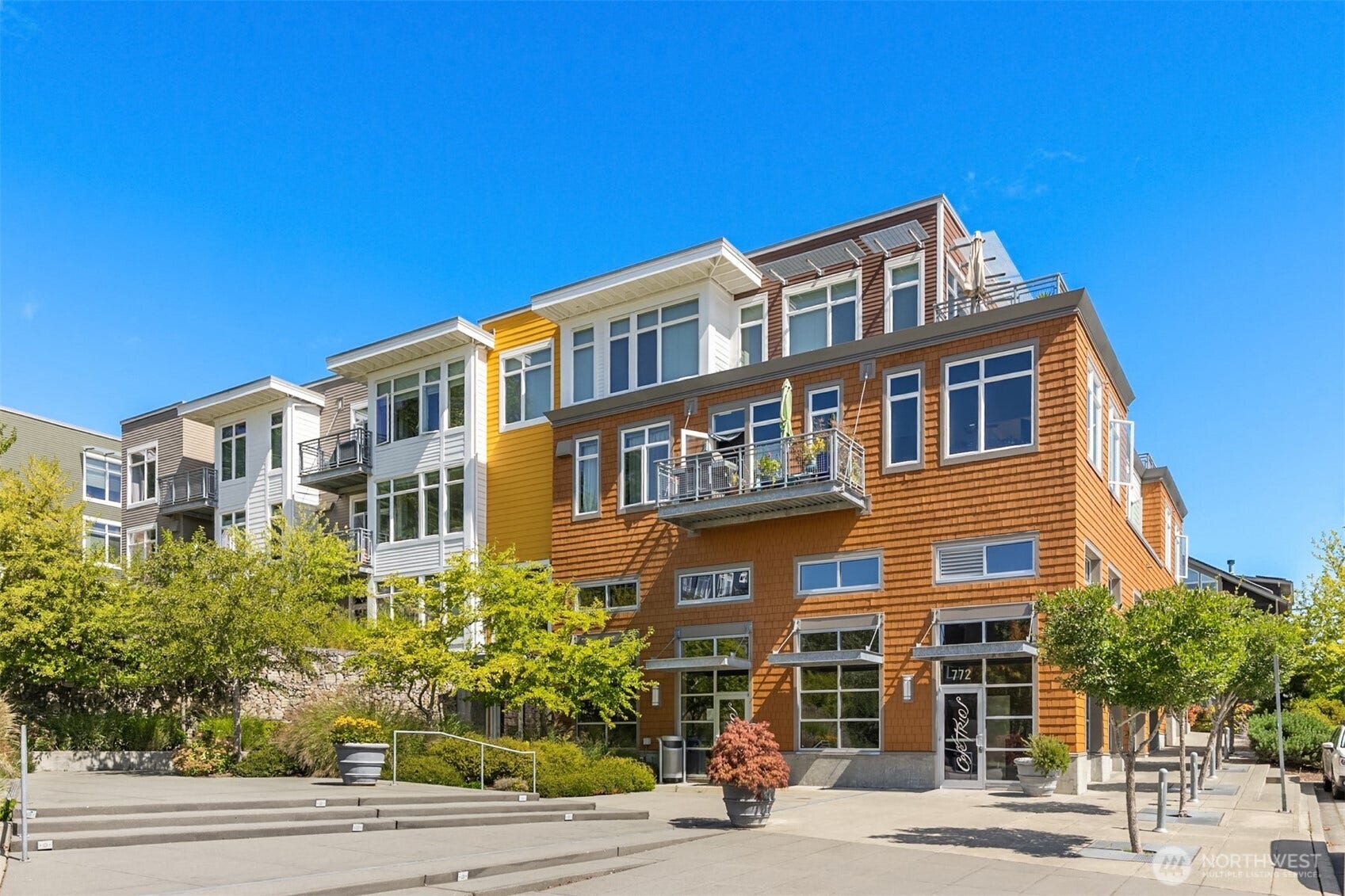 125 Ferncliff Avenue NE, #E242, Bainbridge Island, WA 98110 125 Ferncliff Avenue NE, #E242, Bainbridge Island, WA 98110