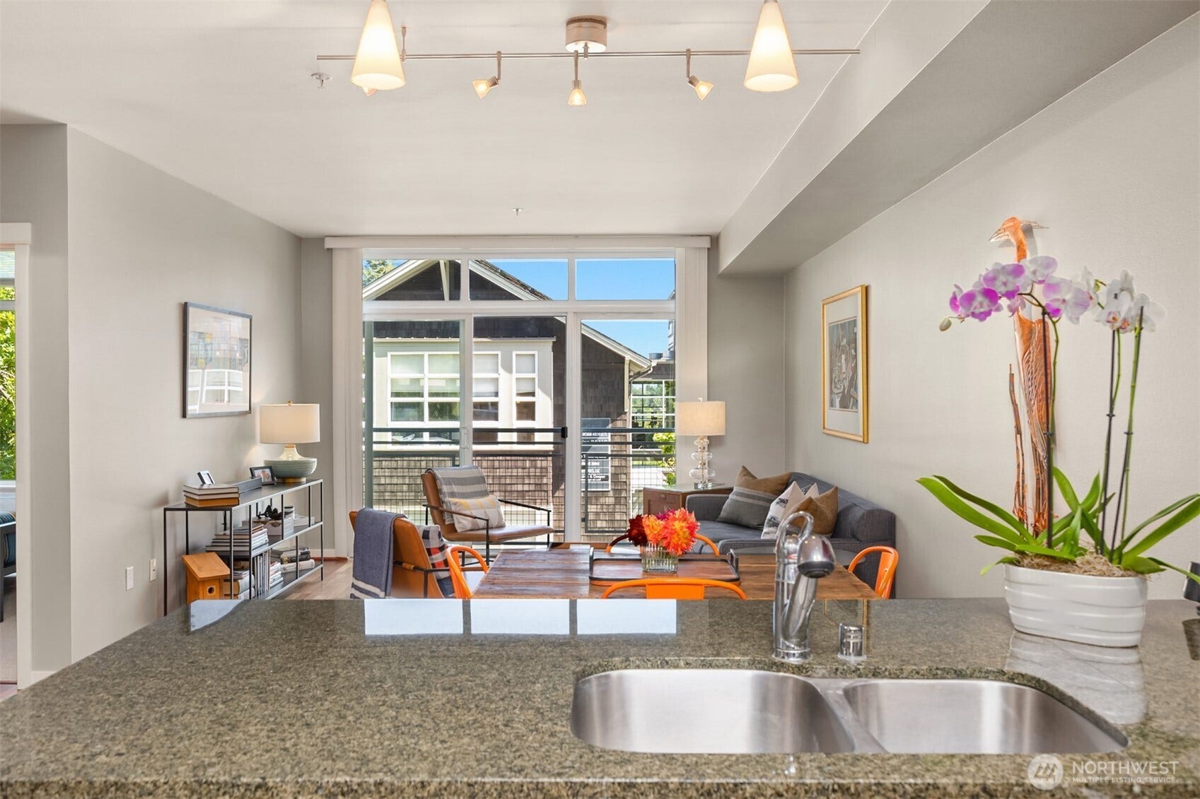 125 Ferncliff Avenue NE, #E242, Bainbridge Island, WA 98110 125 Ferncliff Avenue NE, #E242, Bainbridge Island, WA 98110